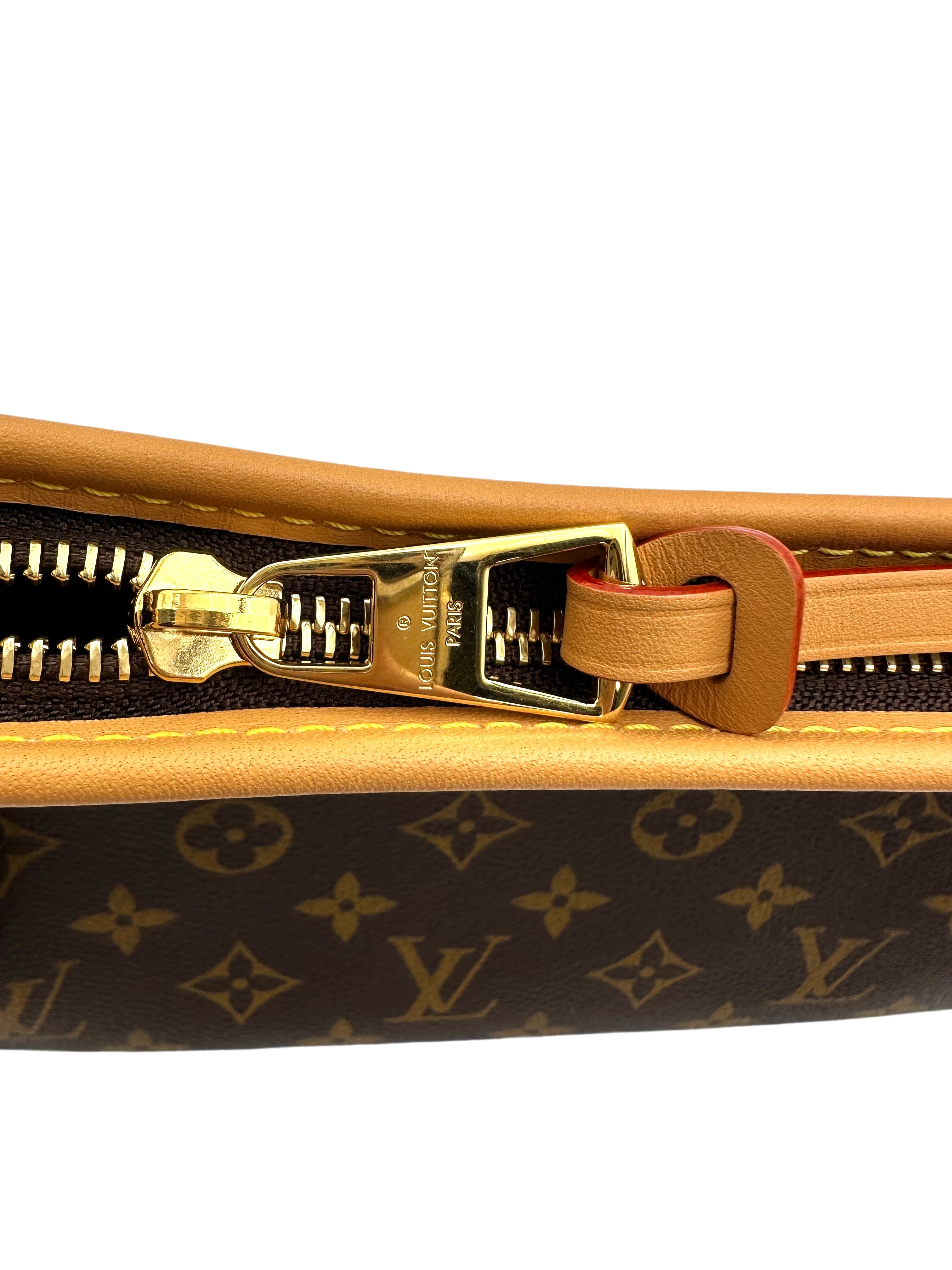 Louis Vuitton Carryall Monogram Canvas Shoulder Bag LV2459