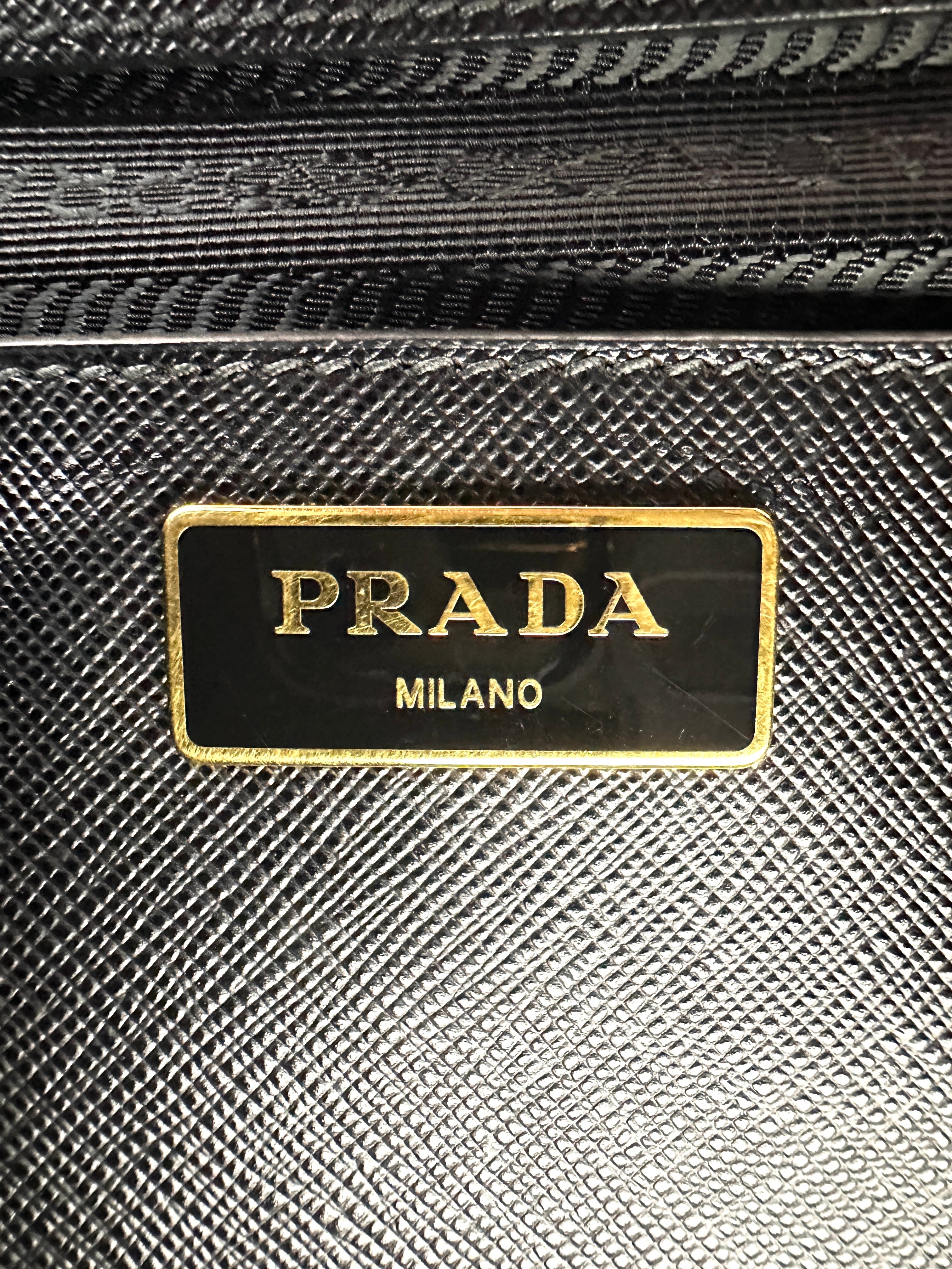 Prada Galleria Black Saffiano Lux Leather Handle Bag PR275