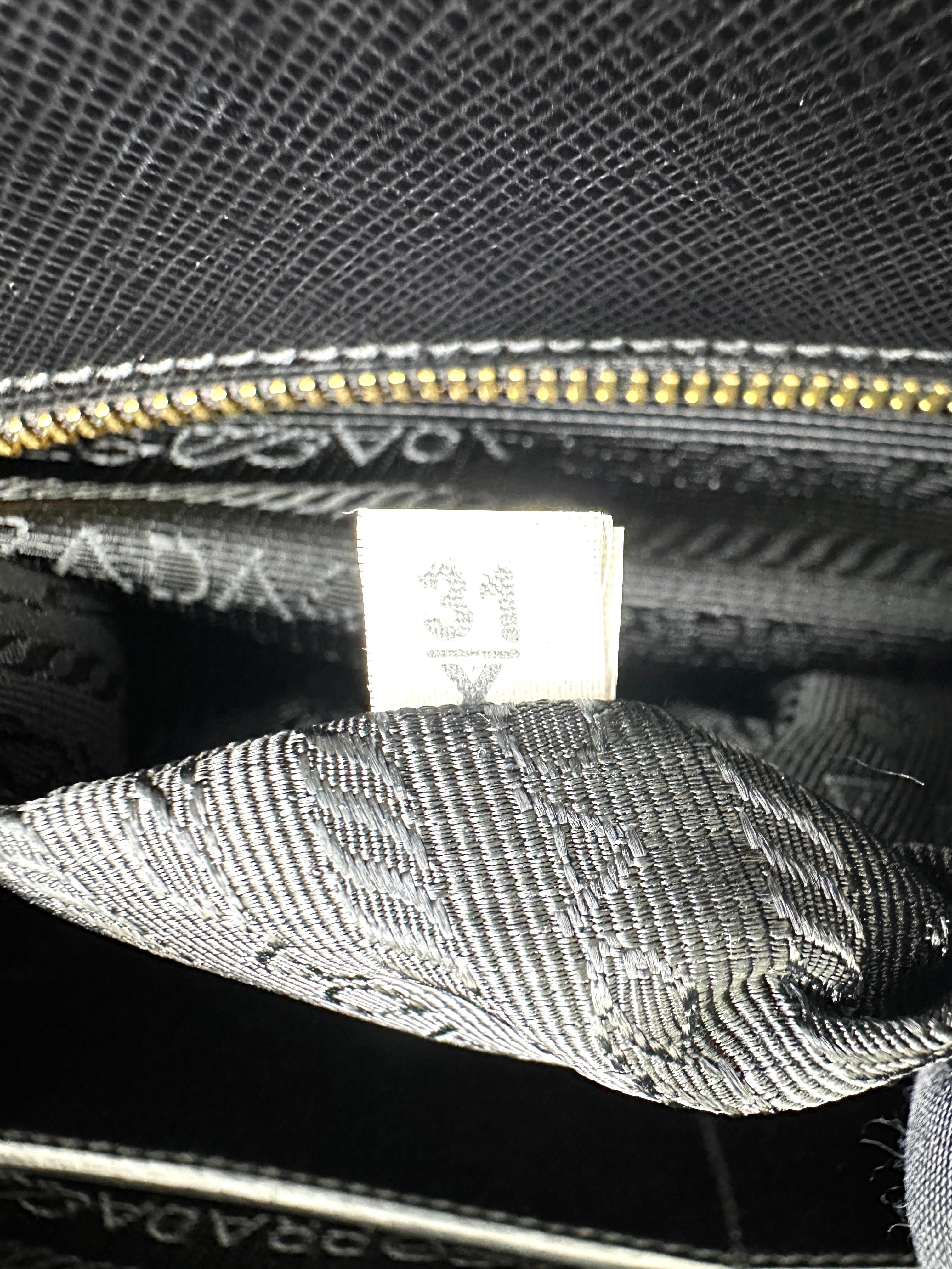 Prada Galleria Black Saffiano Lux Leather Handle Bag PR275