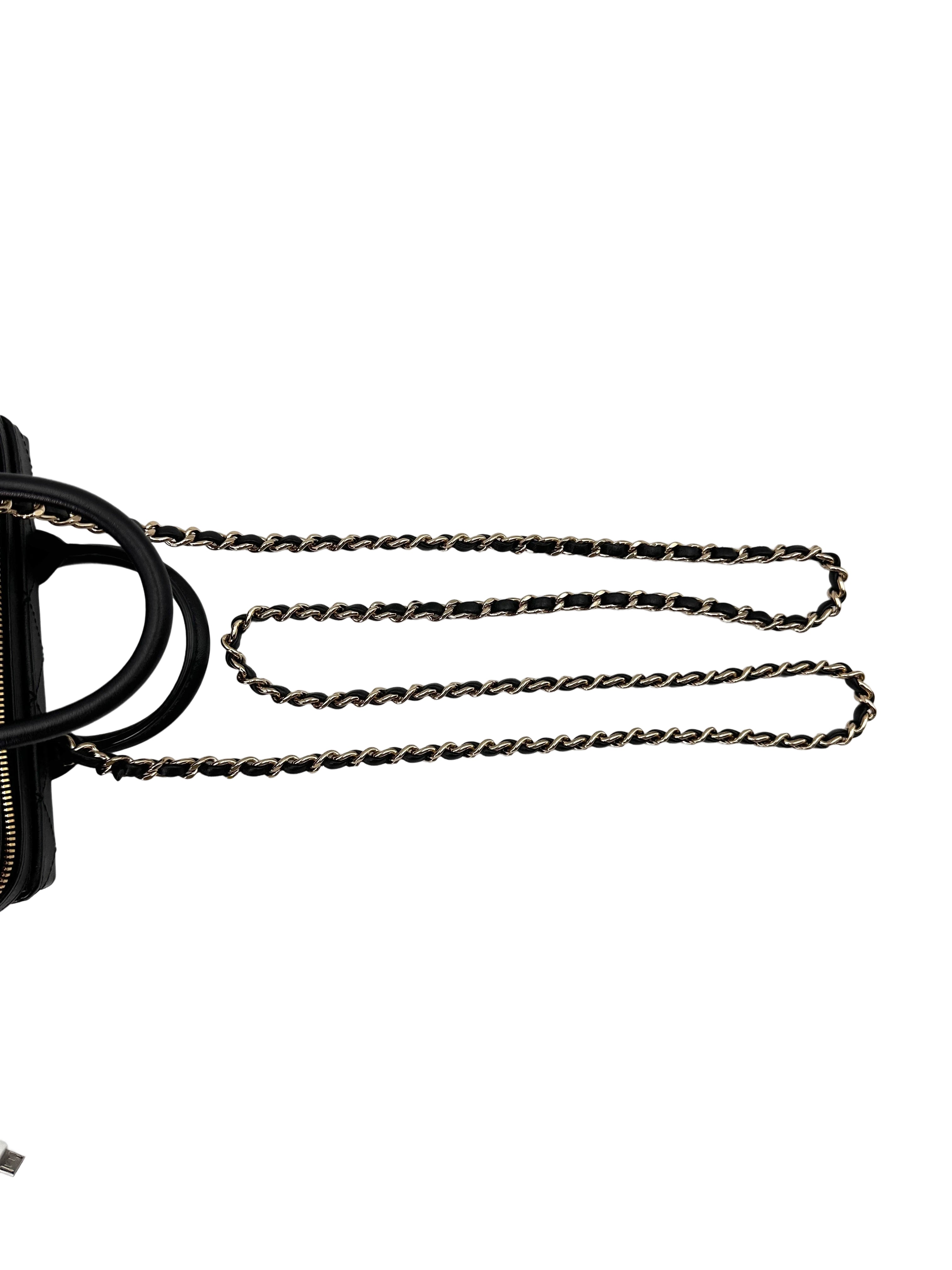 Chanel 22B Black Quilted Leather Handle Bag(N5***N8) CC1808