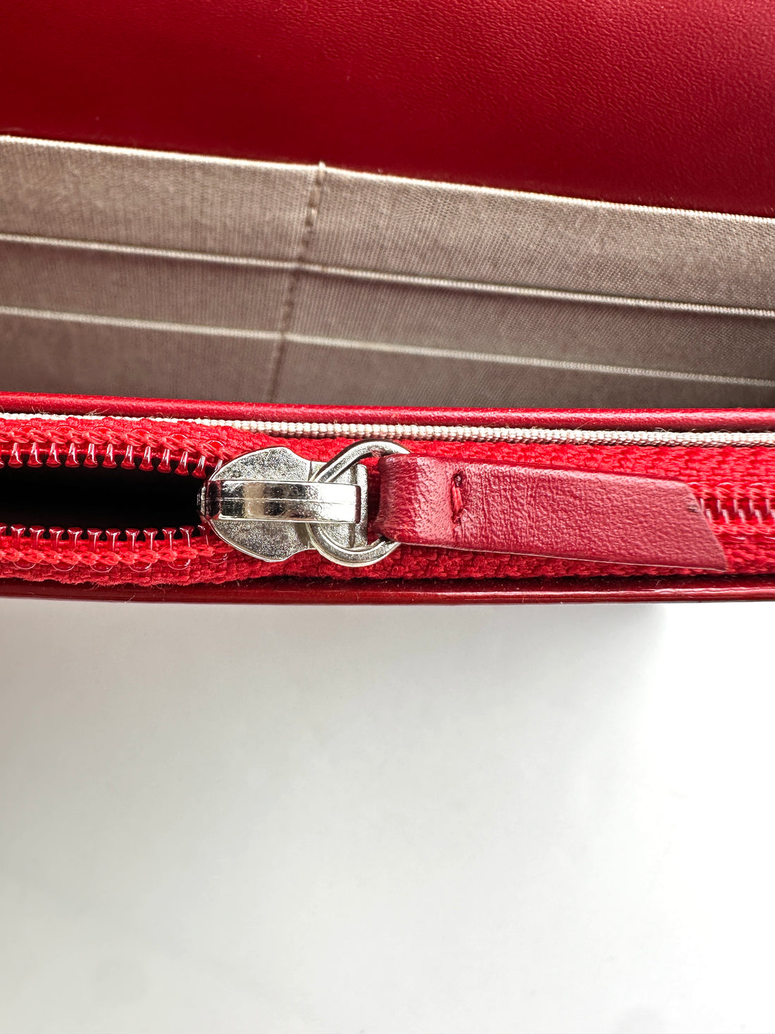 Chanel Red Quilted Patent Leather Wallet On Chain(18***58) CC1809