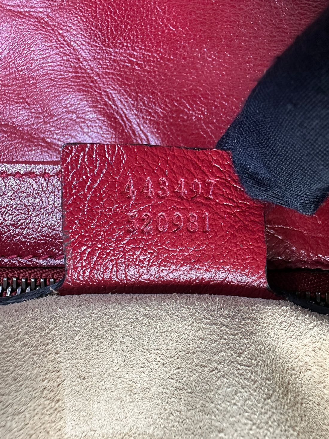 Gucci GG Marmont Black/Red Leather Medium Size Shoulder Bag GG859
