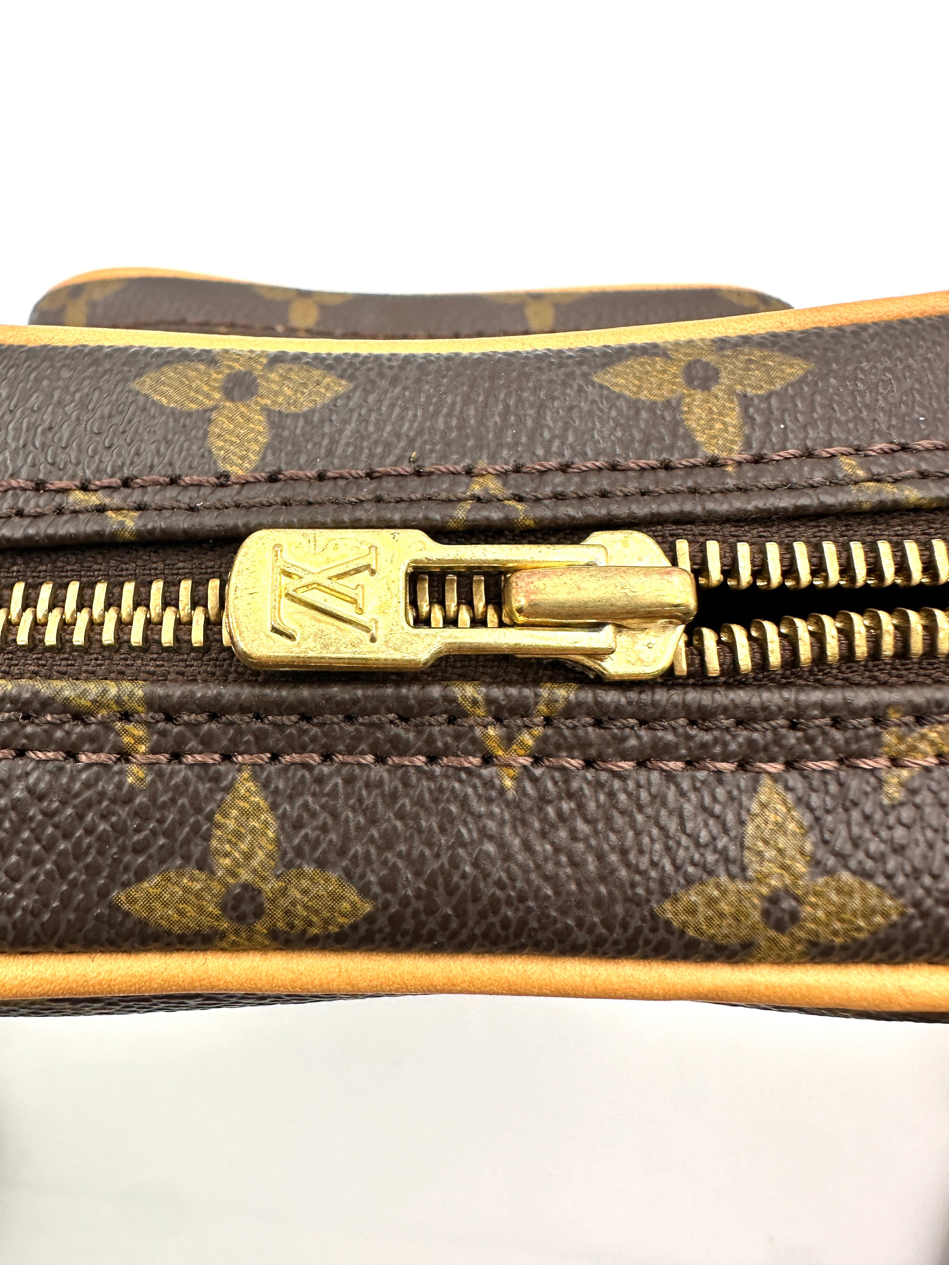 Louis Vuitton Amazone Monogram Canvas Shoulder Bag LV2473