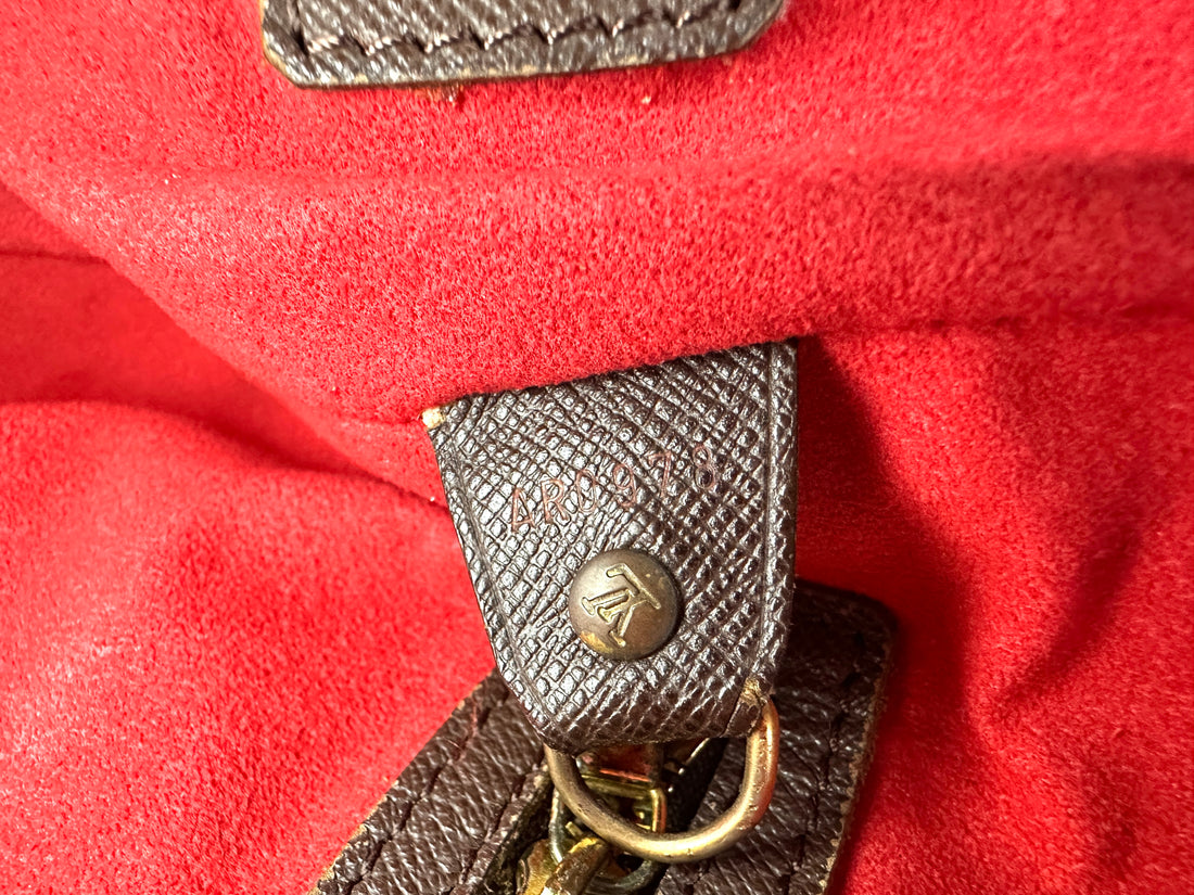 Louis Vuitton Damier Ebene Marais Bucket Bag LV2471