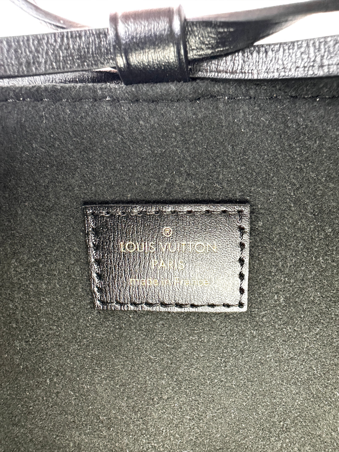 Louis Vuitton Noe Purse LV Charms Monogram Reverse Canvas Bucket Bag LV2477