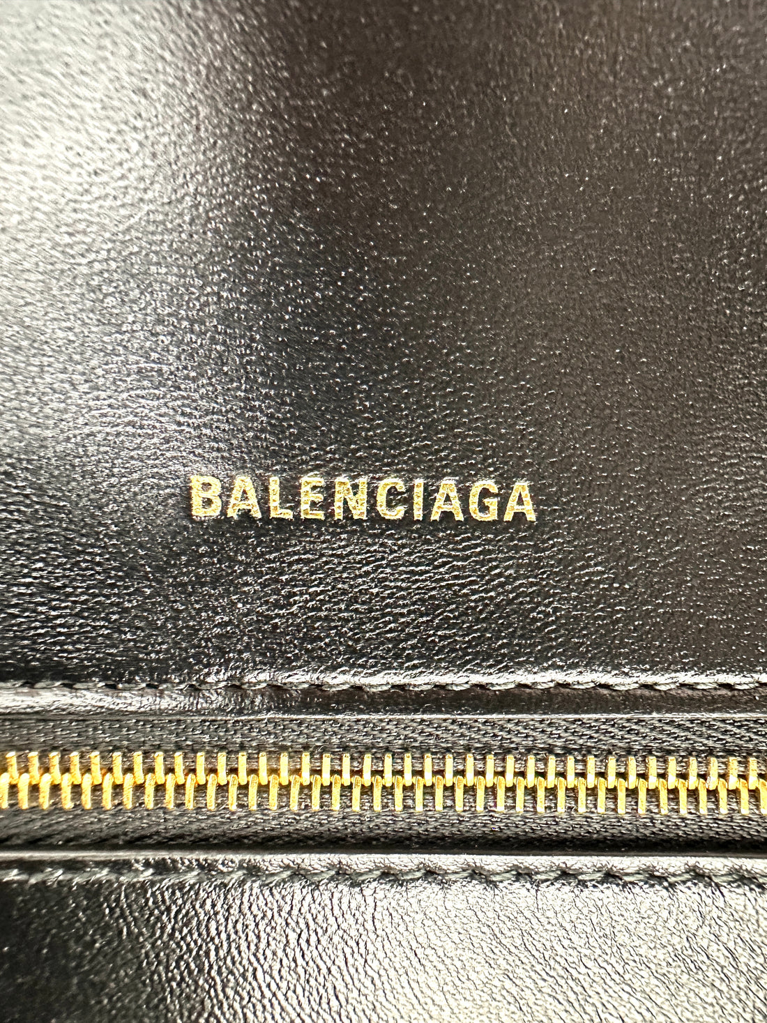 Balenciga Hourglass Black Crocodile Embossed Handle Bag BB65