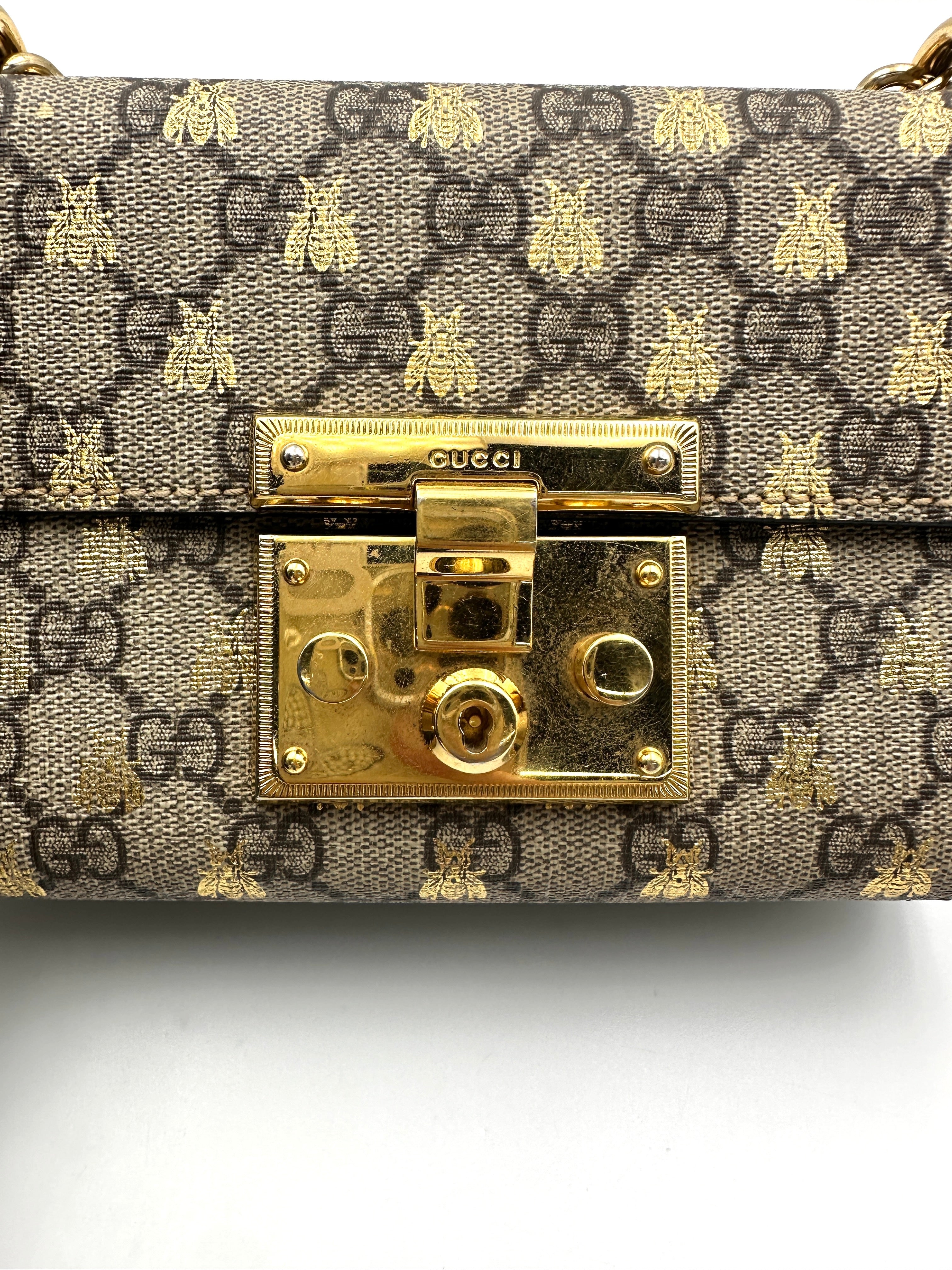 Gucci Padlock GG Supreme Bee Print Shoulder Bag GG863