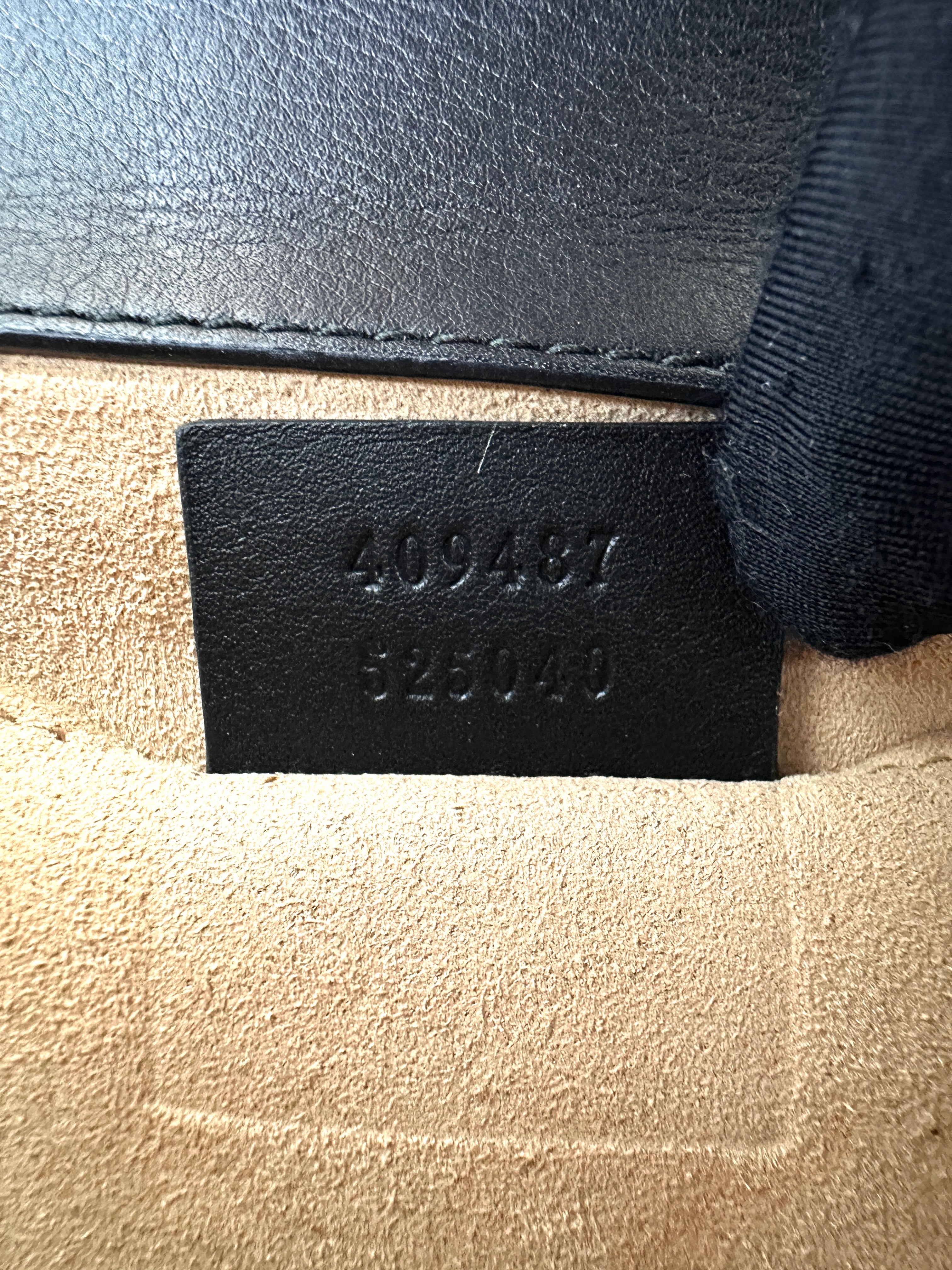 Gucci Padlock GG Supreme Bee Print Shoulder Bag GG863