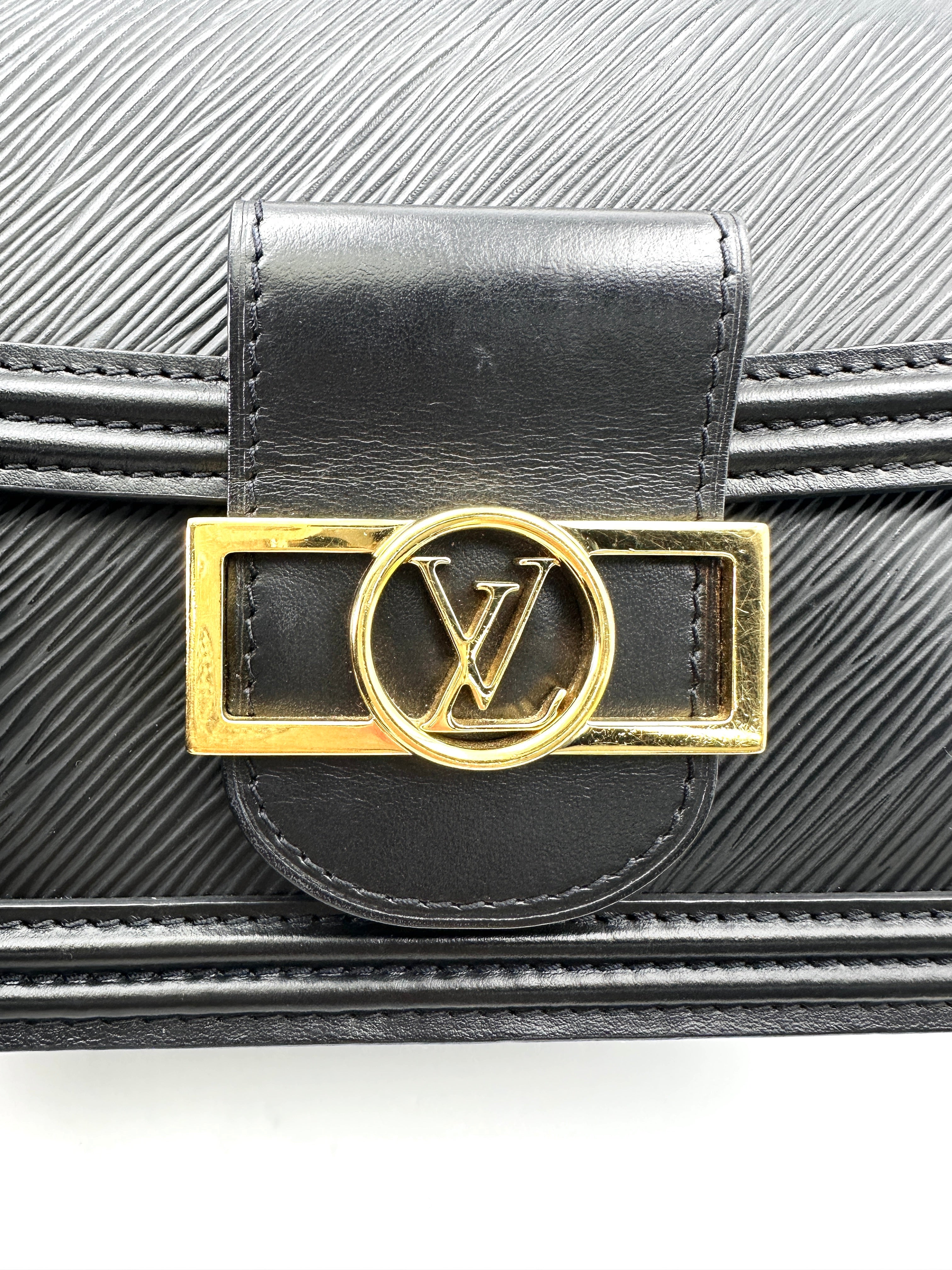 Louis Vuitton Dauphine Black Epi Leather Shoulder Bag LV2480