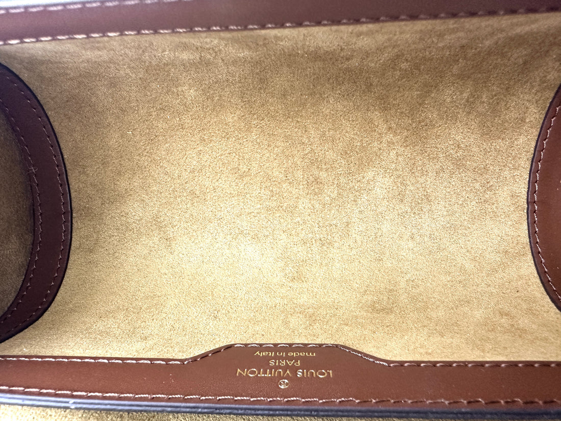 Louis Vuitton Papillon Monogram Canvas Shoulder Bag LV2481