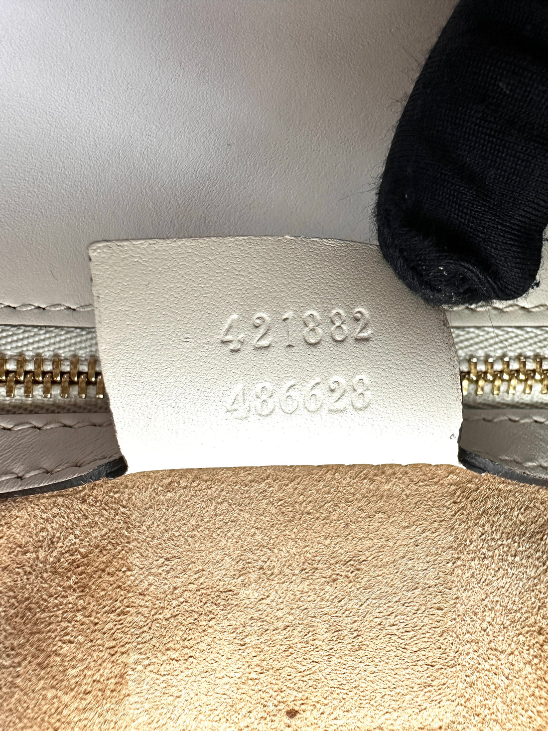 Gucci Sylvie White Leather Medium Size Shoulder Bag GG866