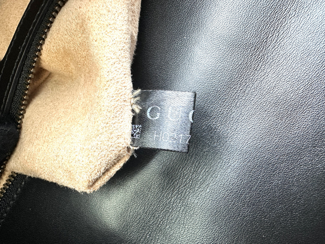 Gucci Queen Margaret Bee Black/White Quilted Leather Clutch Bag GG865