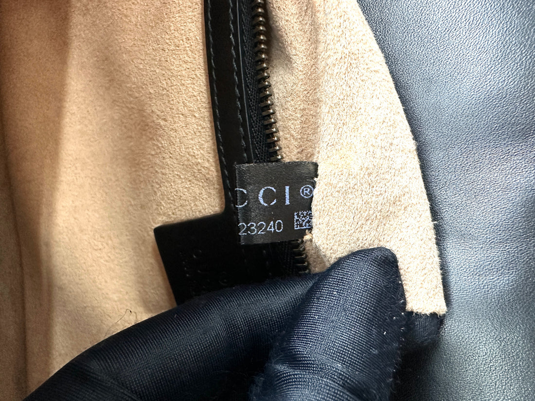 Gucci Queen Margaret Bee Black/White Quilted Leather Clutch Bag GG865
