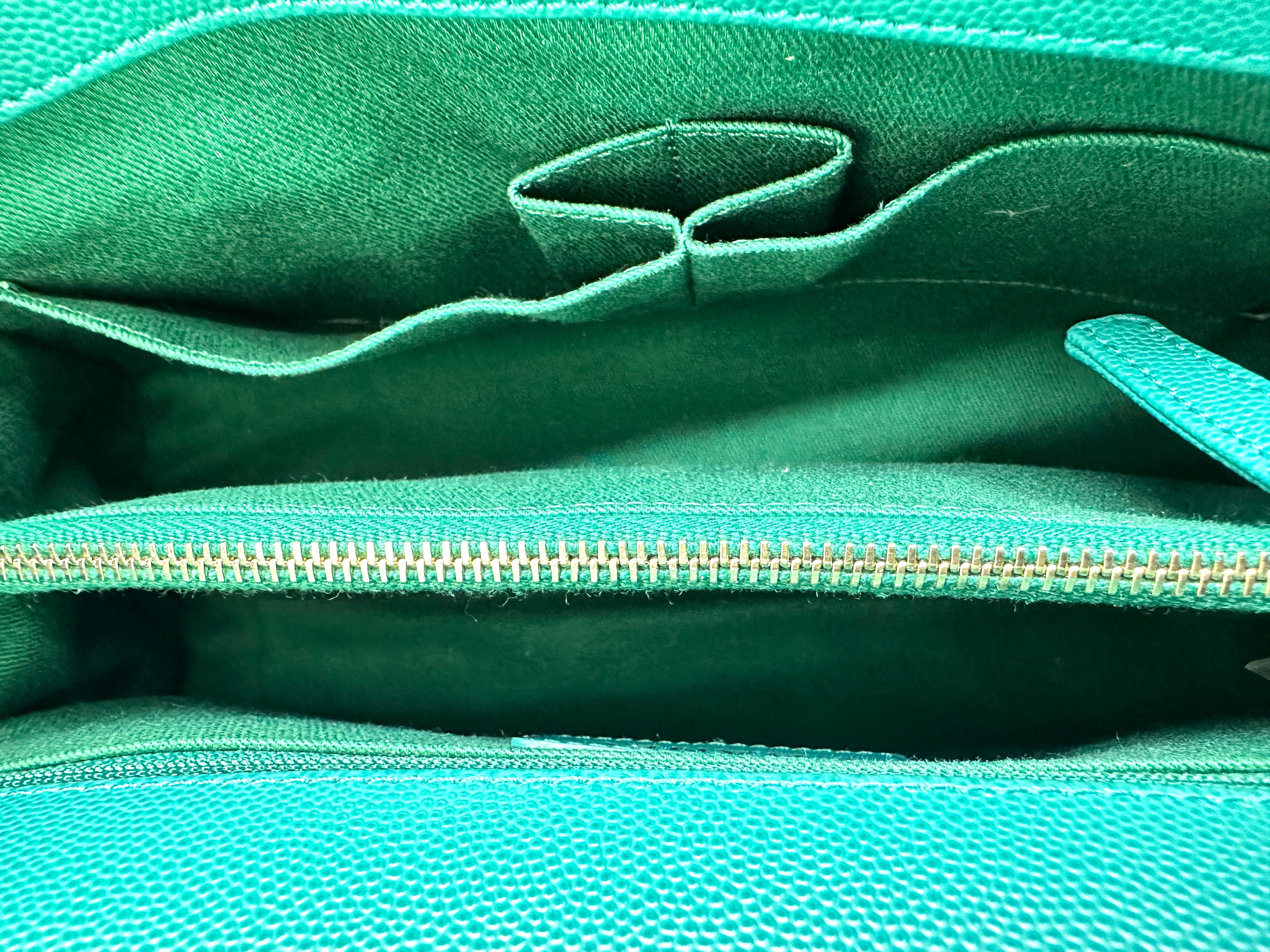 Chanel CoCo Handle Green Chevron Quilted Leather Medium Size Lizard Handle Shoulder Bag(28***84) CC1814