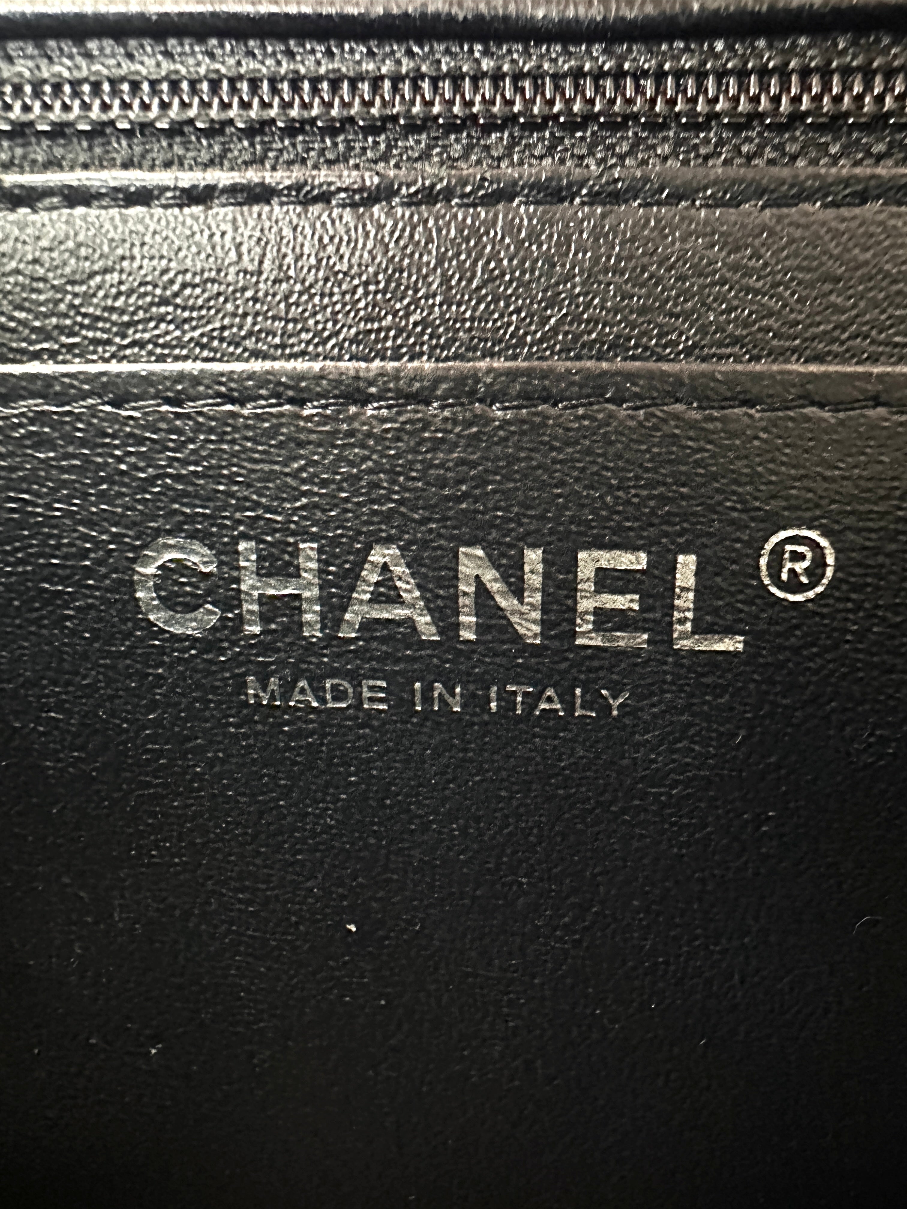 Chanel Black Chevron Quilted Leather Mini Square Flap Bag(30***16) CC1812