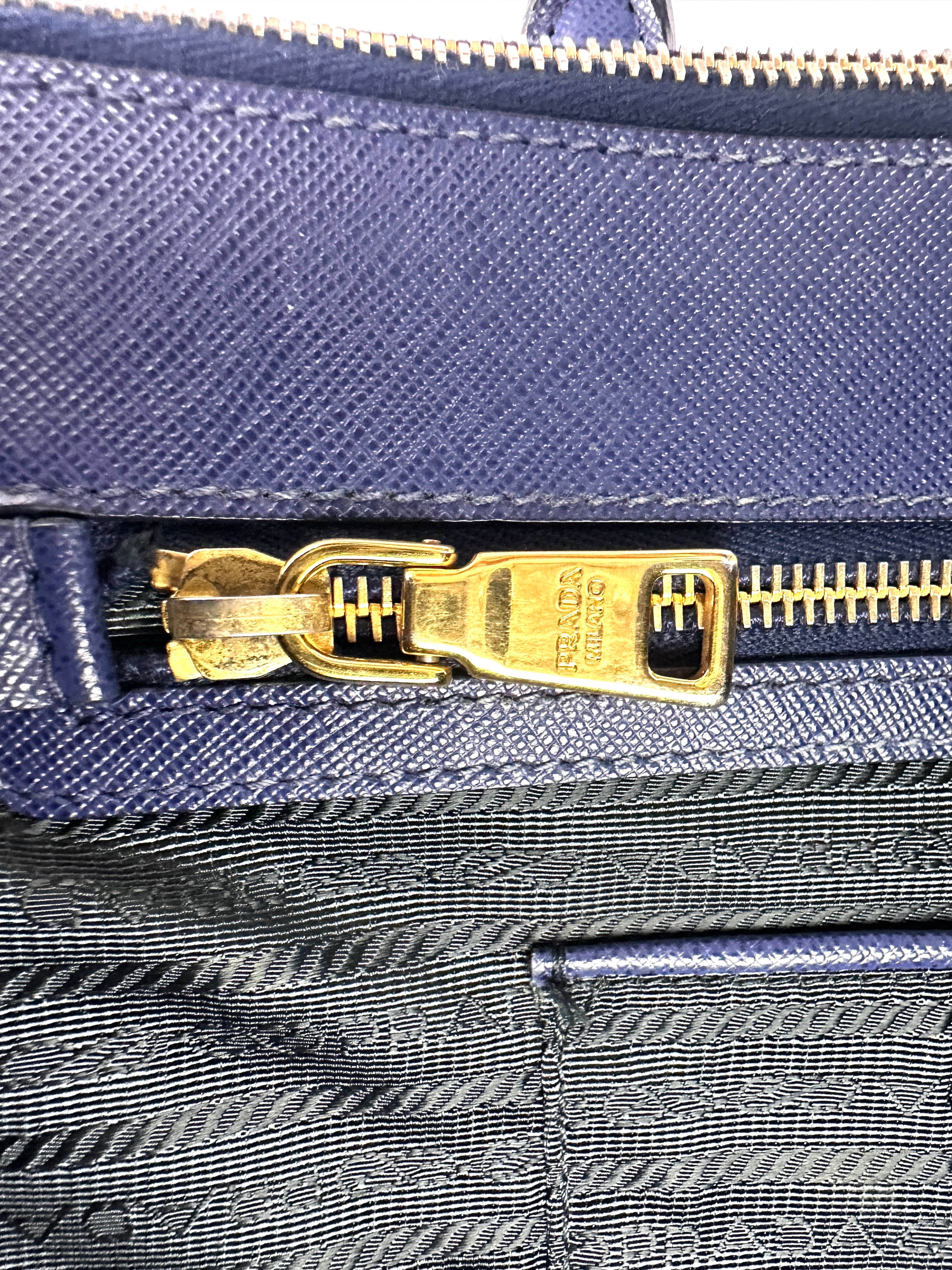 Prada Galleria Blue Saffiano Lux Leather Handle Bag PR282
