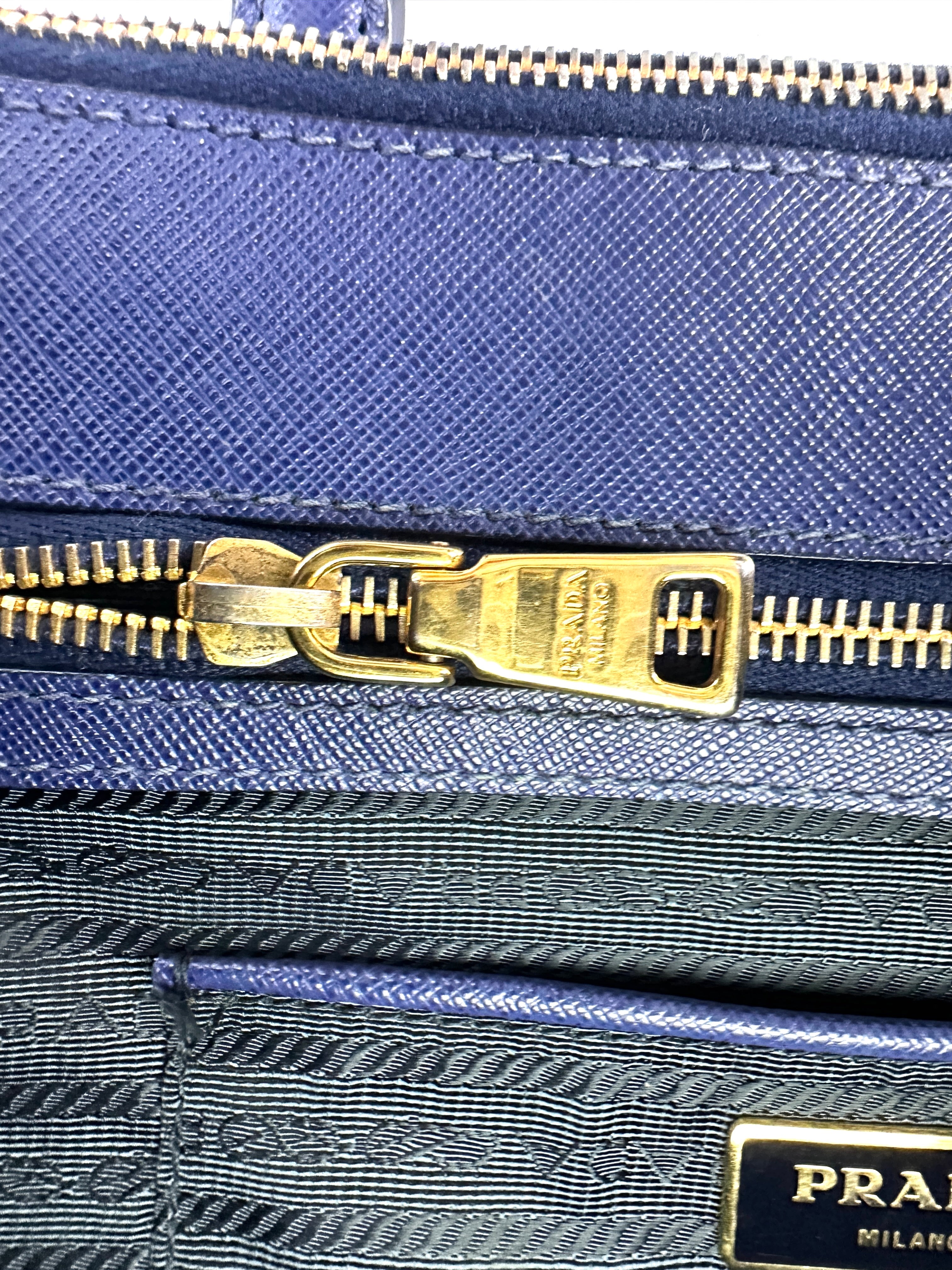 Prada Galleria Blue Saffiano Lux Leather Handle Bag PR282