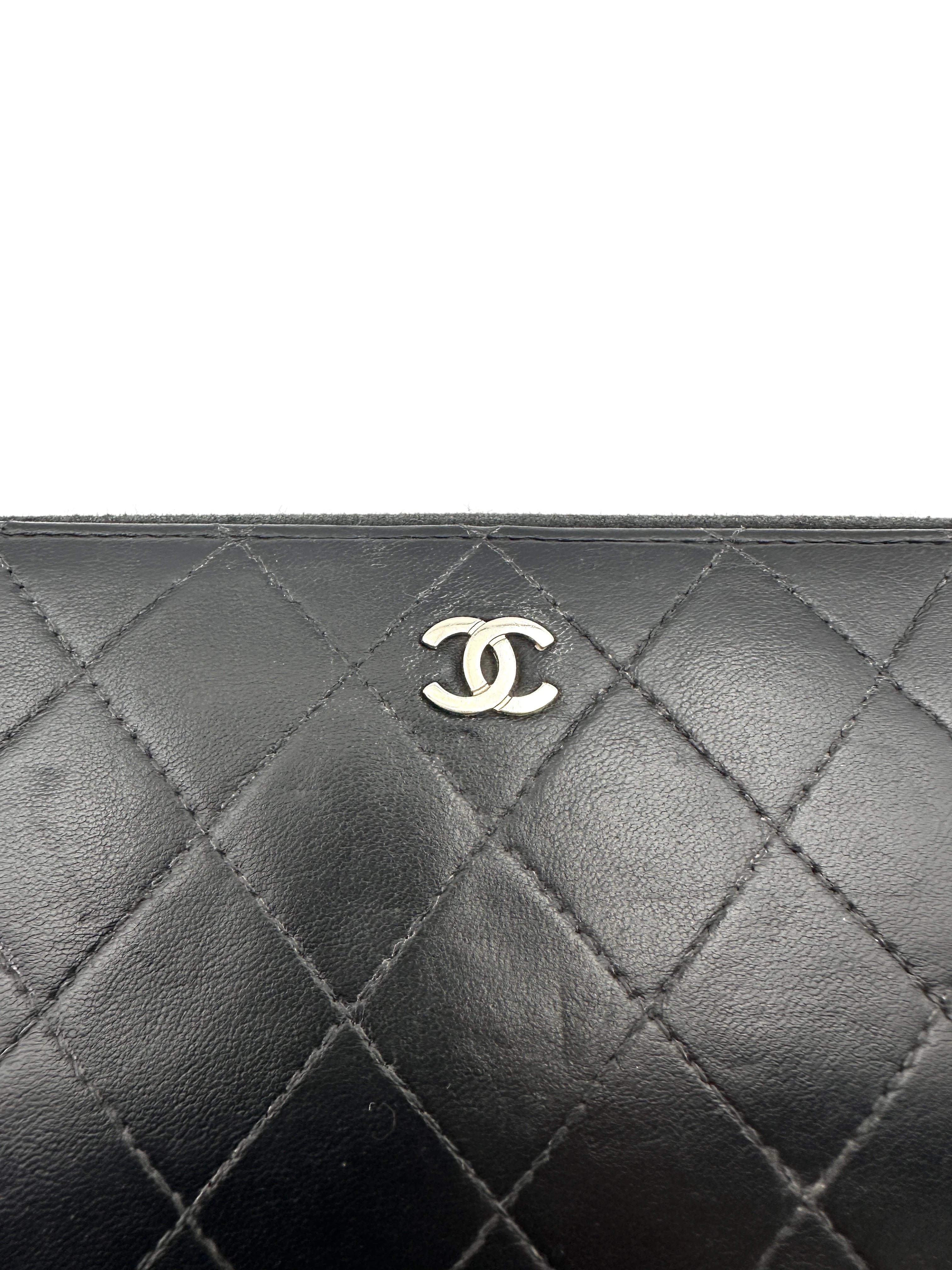 Chanel Black Matelasse Quillted Zippy Long Wallet(17***02) CC1817