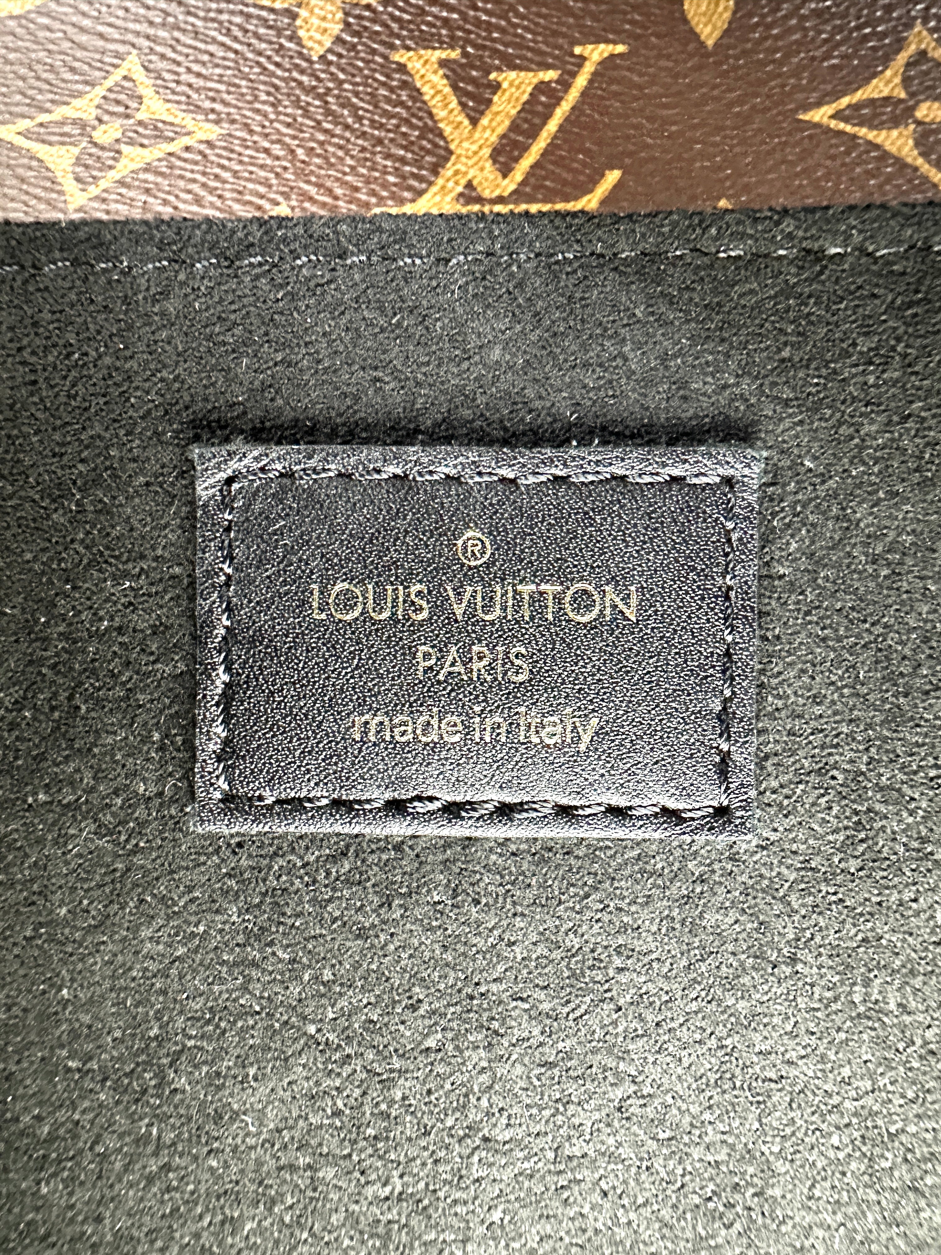 Louis Vuitton Monogram Canvas Brogue Pochette Metis LV2485