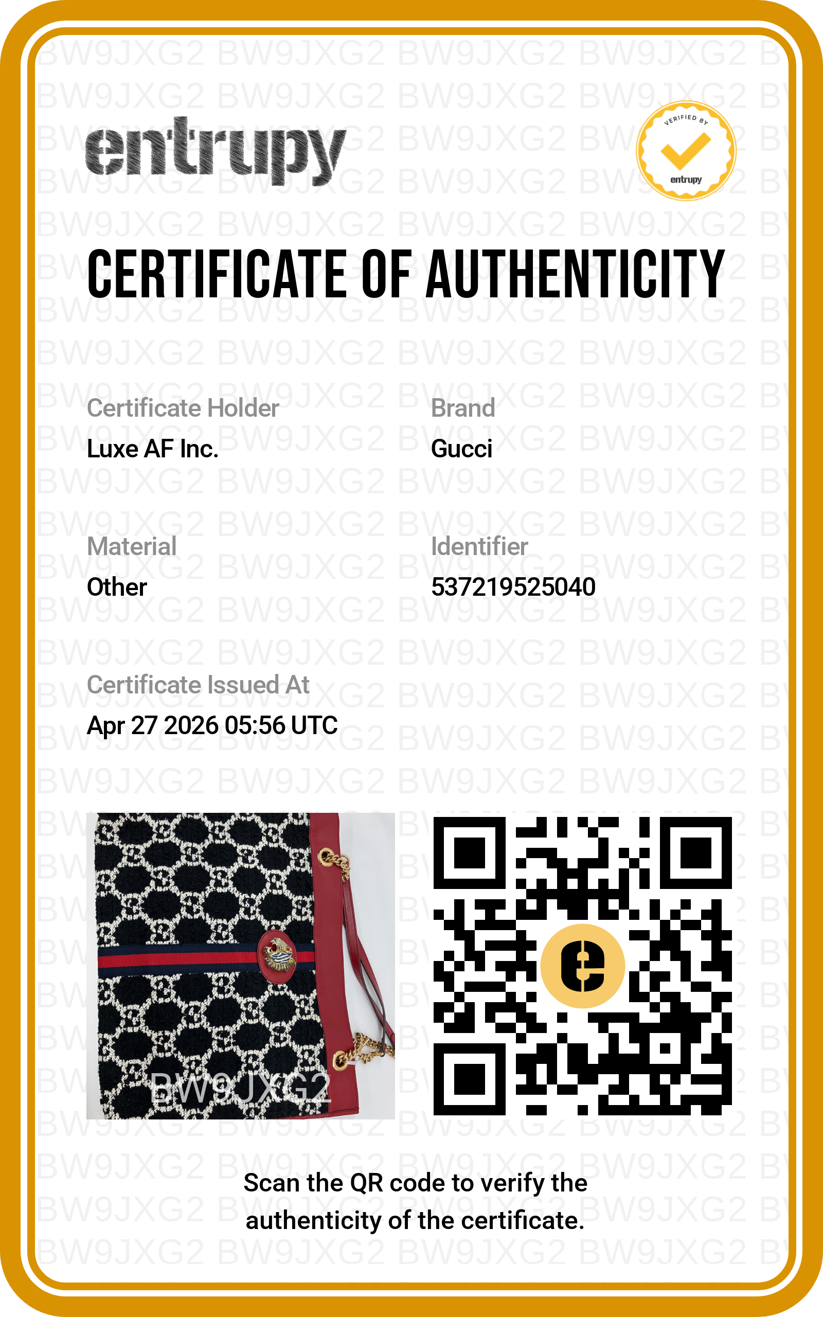 Gucci Rajah Black/White Tweed Shoulder Bag With Crystal Tiger Head GG870