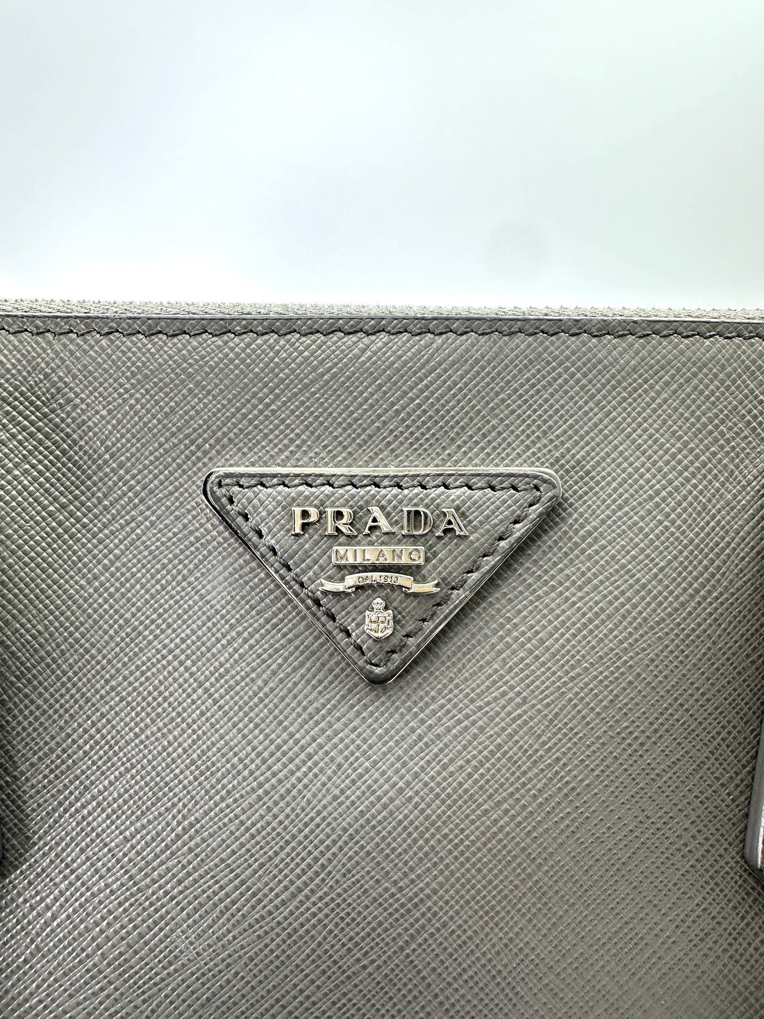 Prada Galleria Grey Saffiano Lux Leather Handle Bag PR283