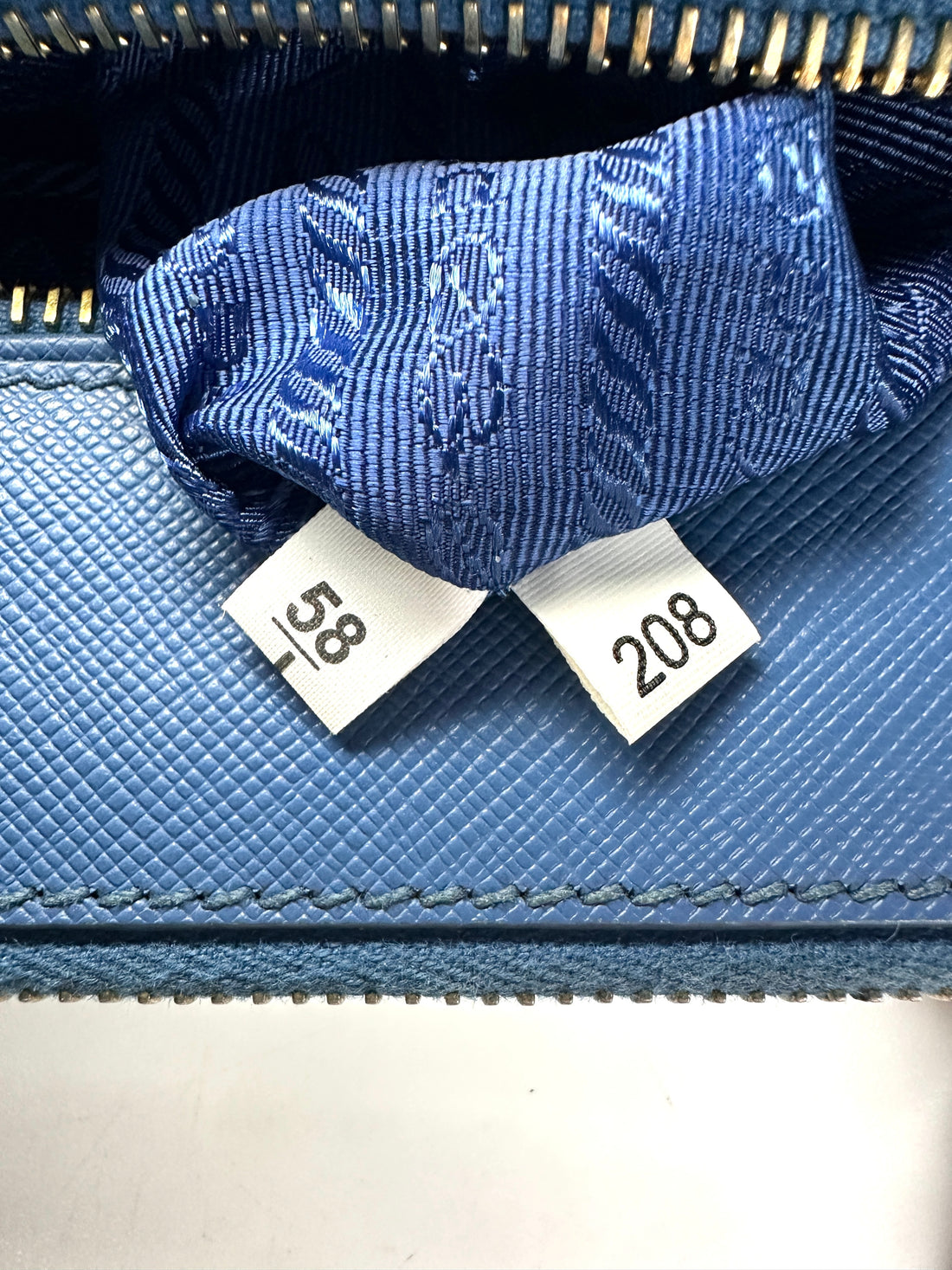 Prada Galleria Blue Saffiano Lux Leather Handle Bag PR285