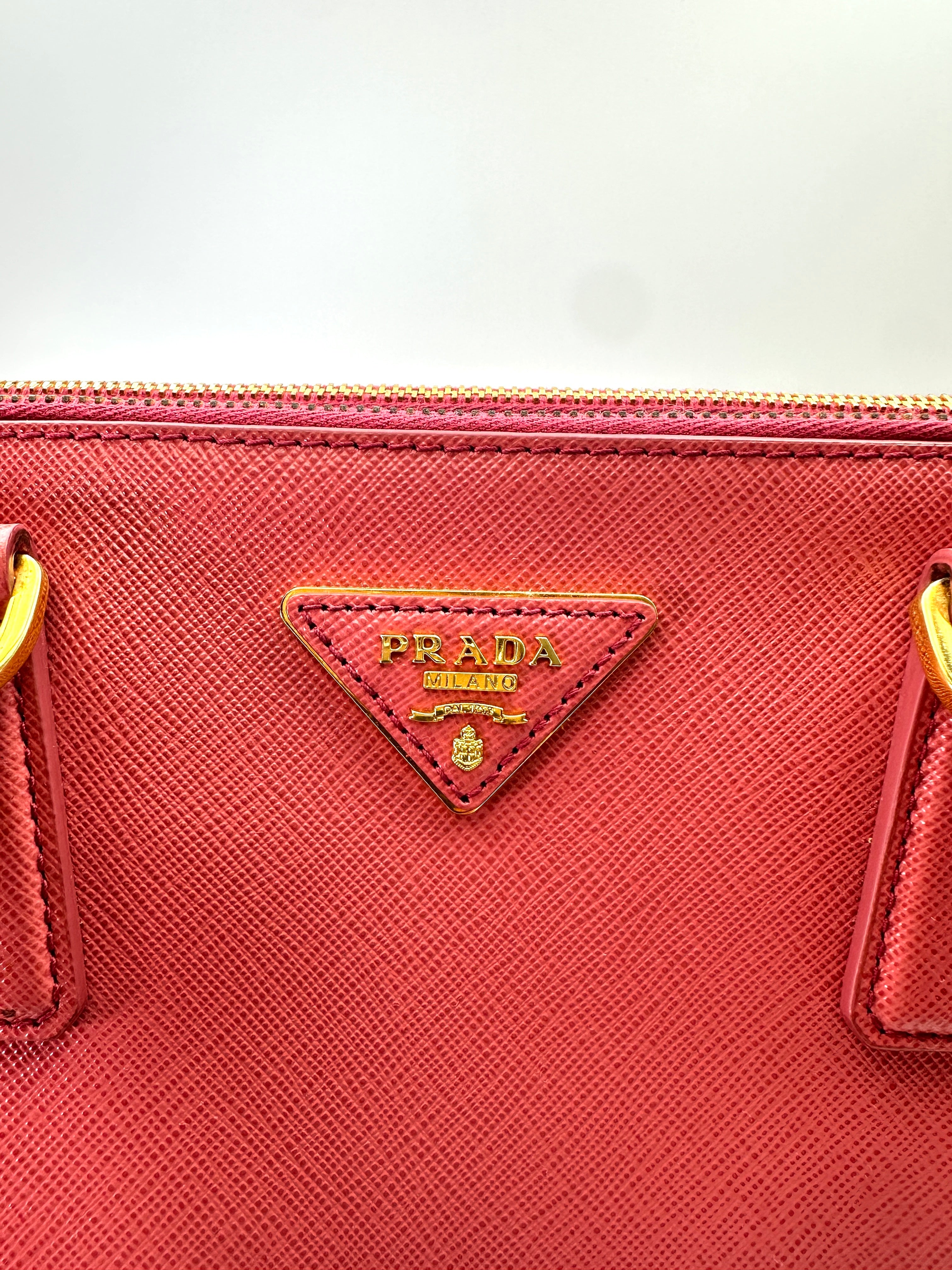 Prada Galleria Red Saffiano Leather Large Size Handle Bag PR287