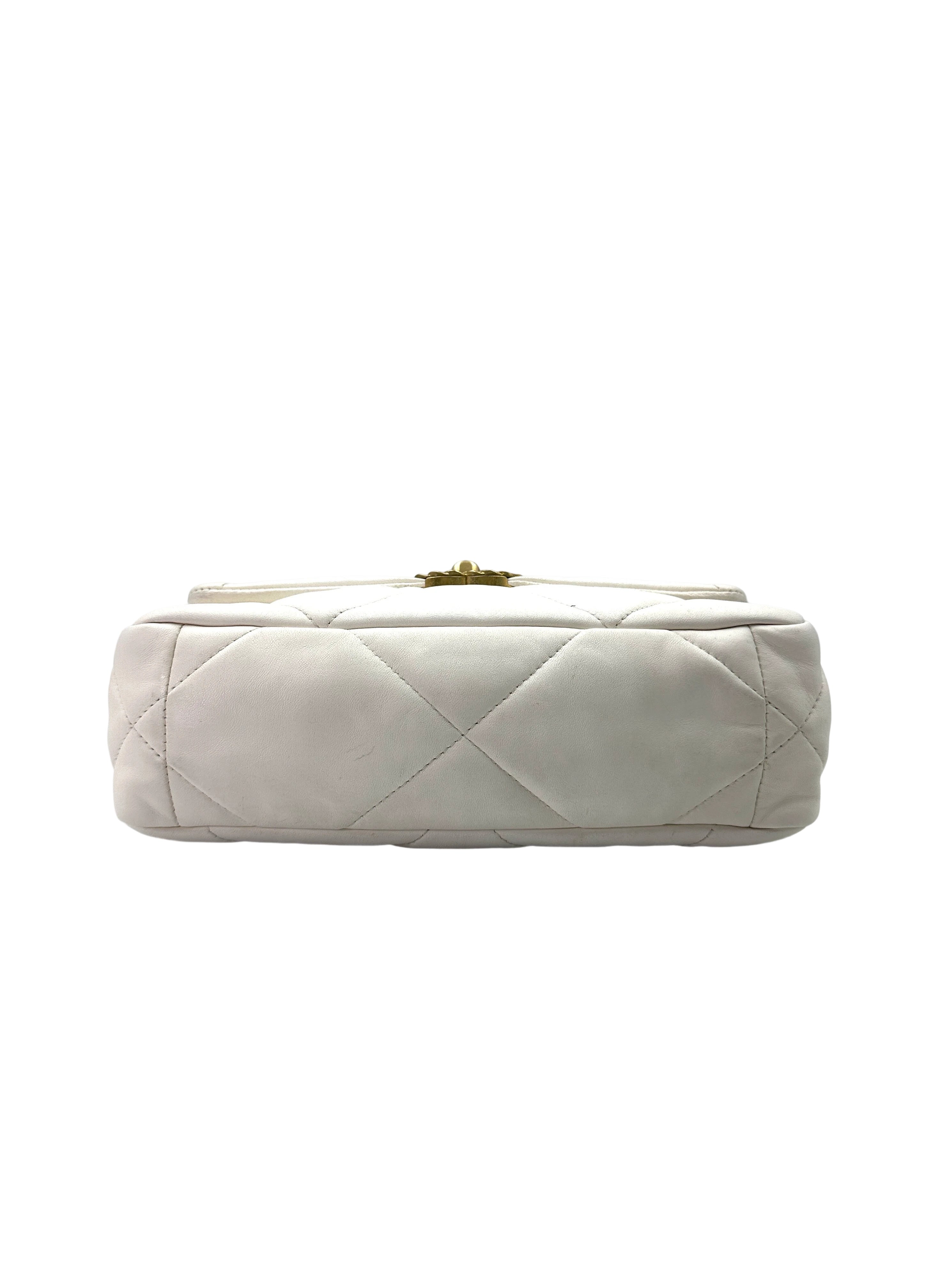 Chanel 19Bag White Quilted Leather Small Size Flap Bag With Gold Hardware(30***60) CC1824