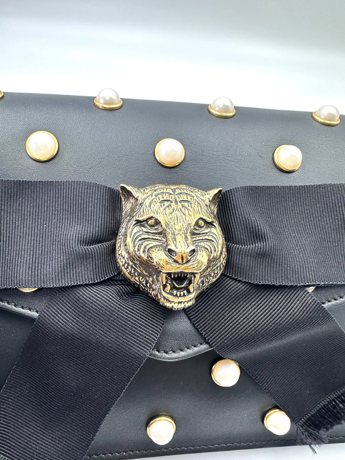 Gucci Broadway Black Pearl Studded Leather Shoulder Bag With Tiger Head Buckle GG881