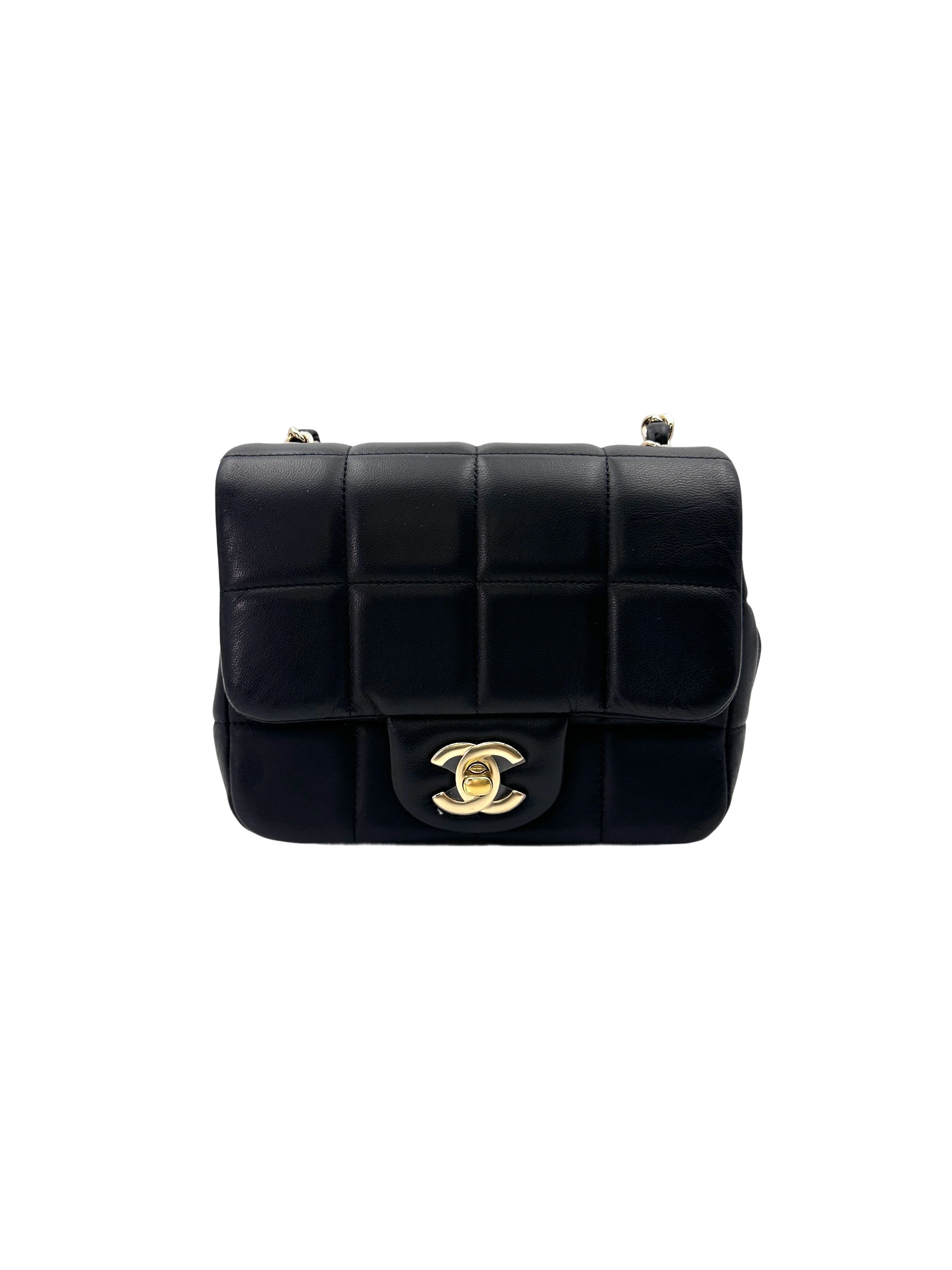 Chanel 23P Black Chocolate Bar Flap Bag With Gold Hardware(N0***71) CC1826