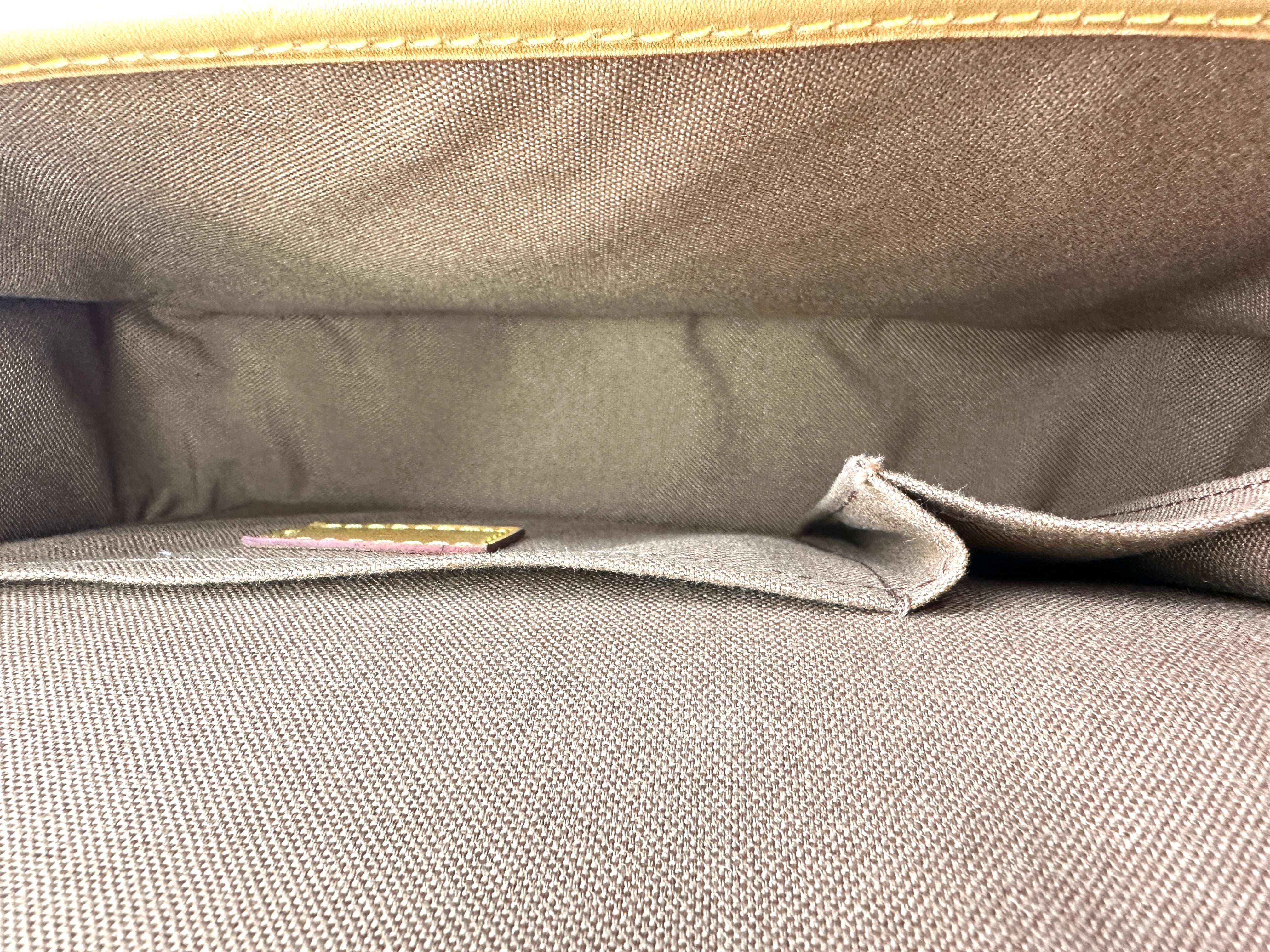 Louis Vuitton Sologne Monogram Canvas Shoulder Bag LV2490