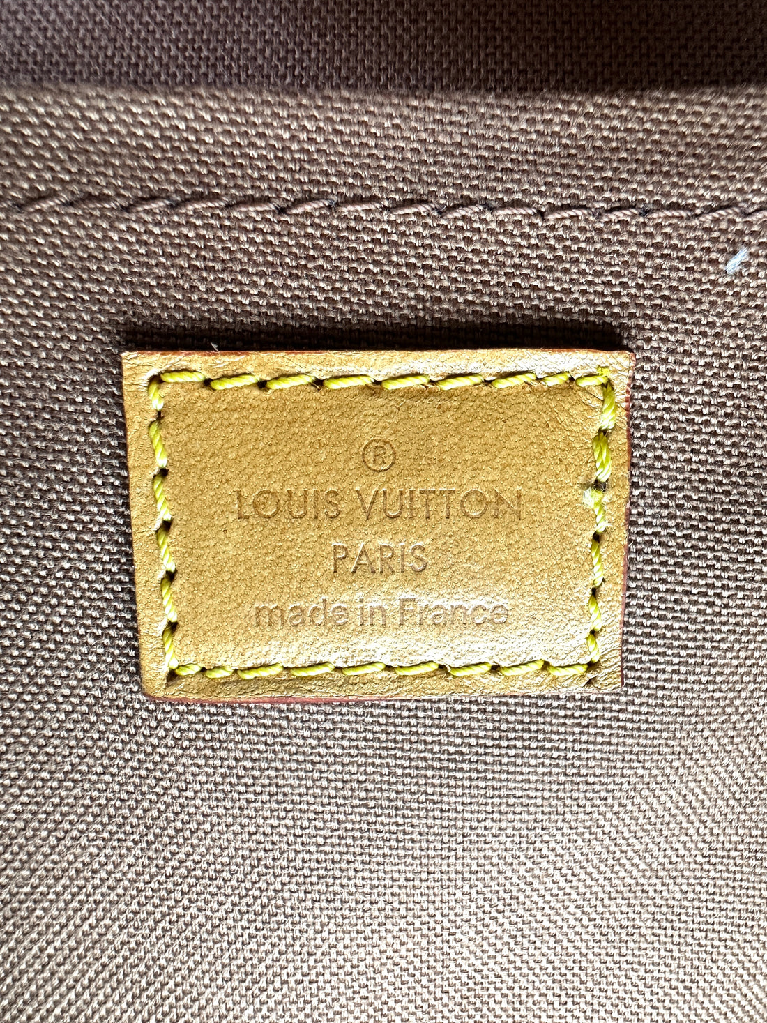 Louis Vuitton Sologne Monogram Canvas Shoulder Bag LV2490