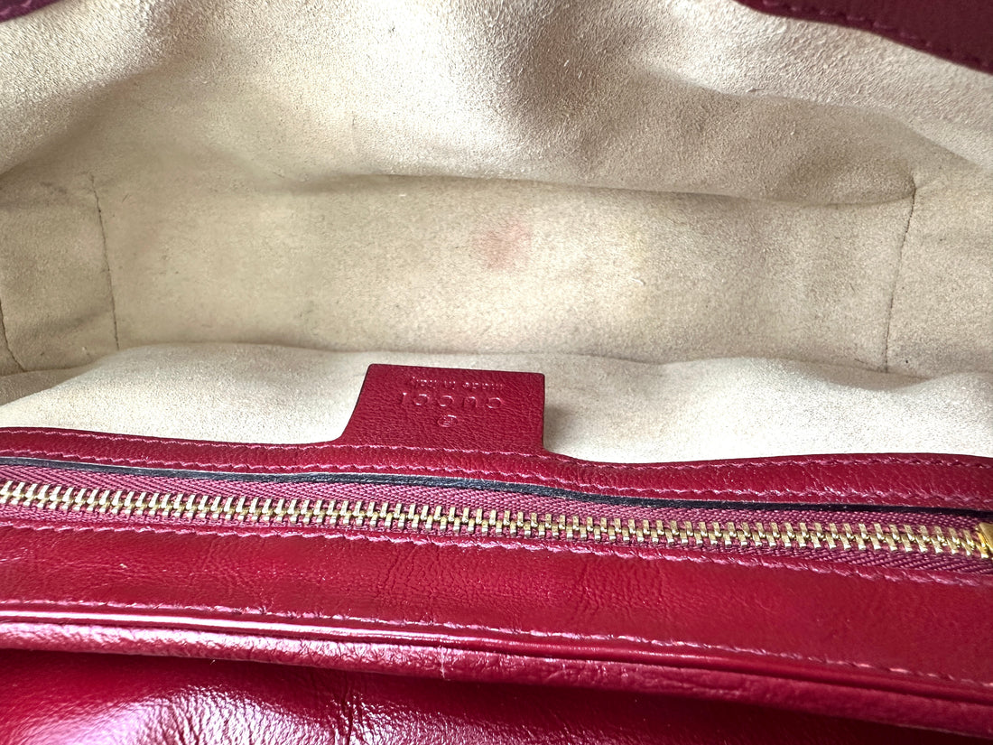 Gucci GG Marmont Beige Canvas Shoulder Bag With Red Trim GG887