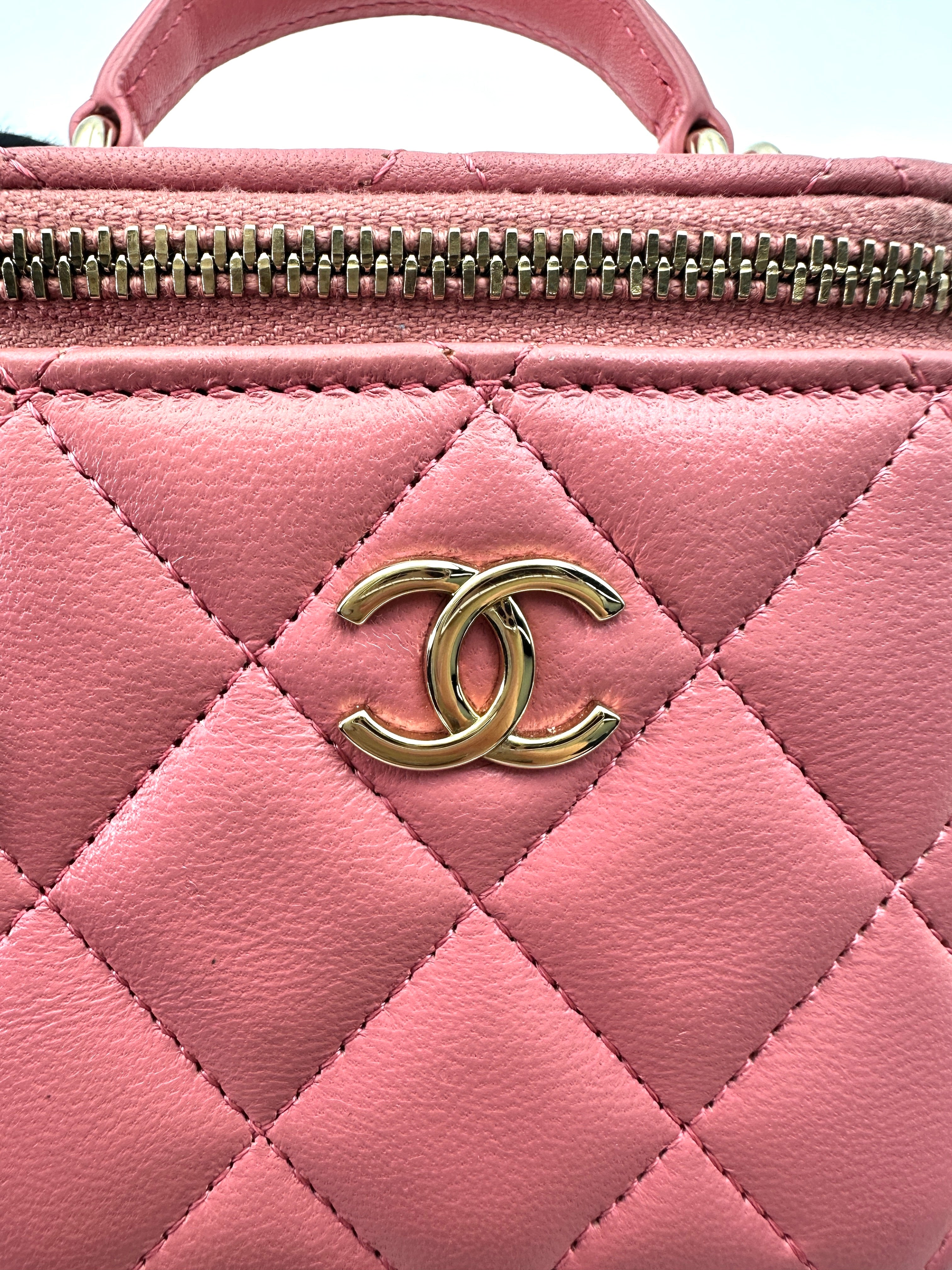 Chanel 22A Pink Quilted Lambskin Top Handle Vanity Case(EE***7C) CC1837