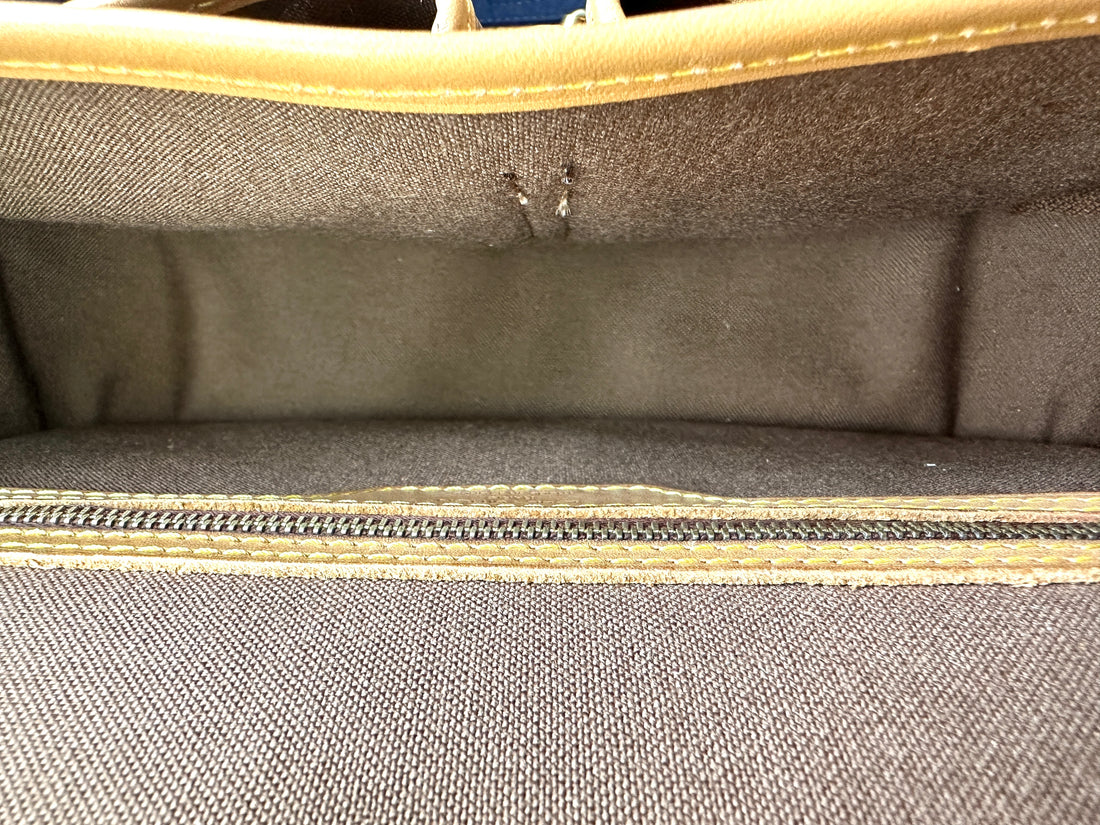 Louis Vuitton Sac Gibeciere Monogram Canvas Shoulder Bag LV2493