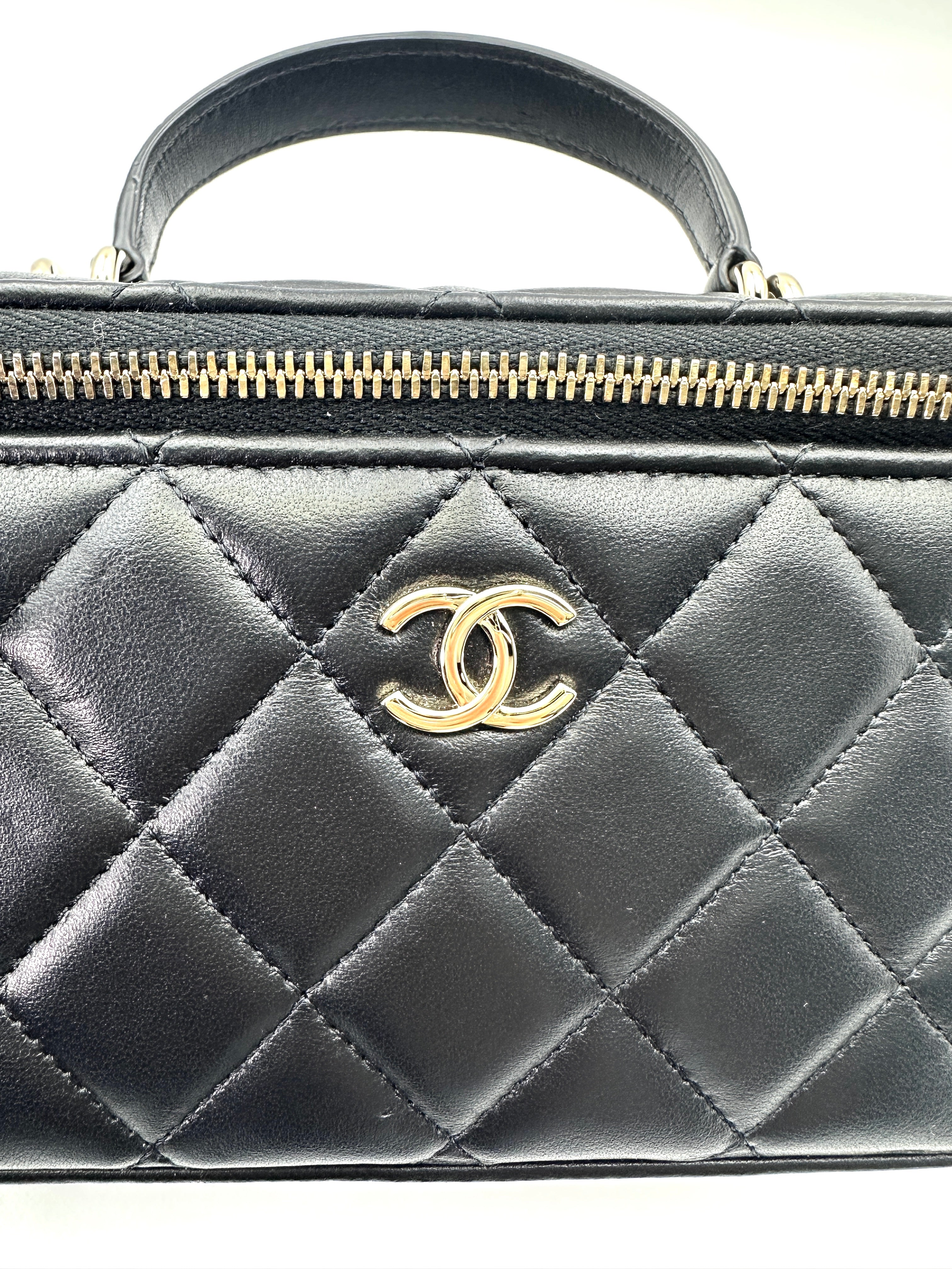 Chanel Black Quilted Lambskin Top Handle Vanity Case(CE***HC) IRIS187