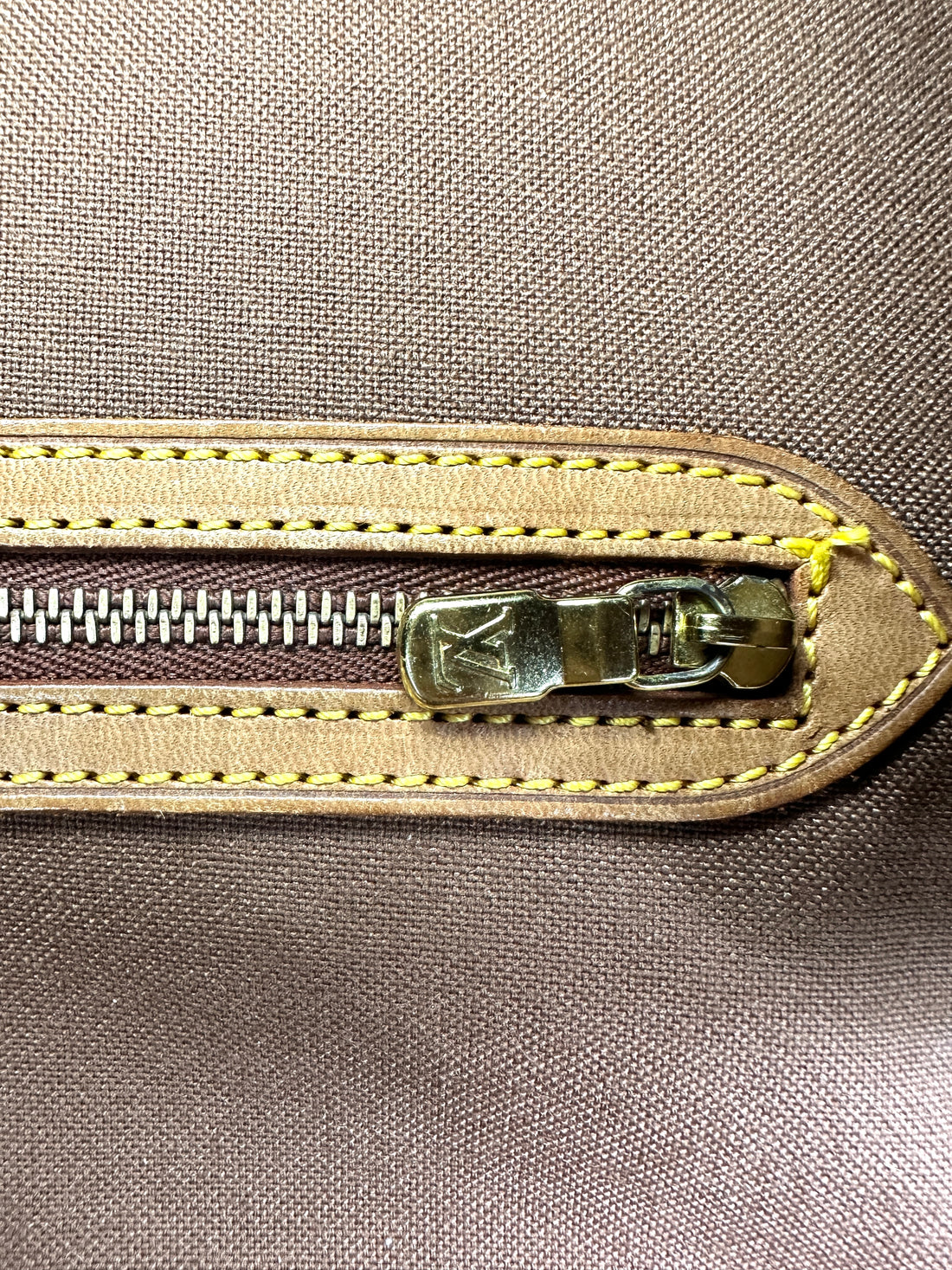Louis Vuitton Beverly Monogram Canvas Shoulder Bag LV2496
