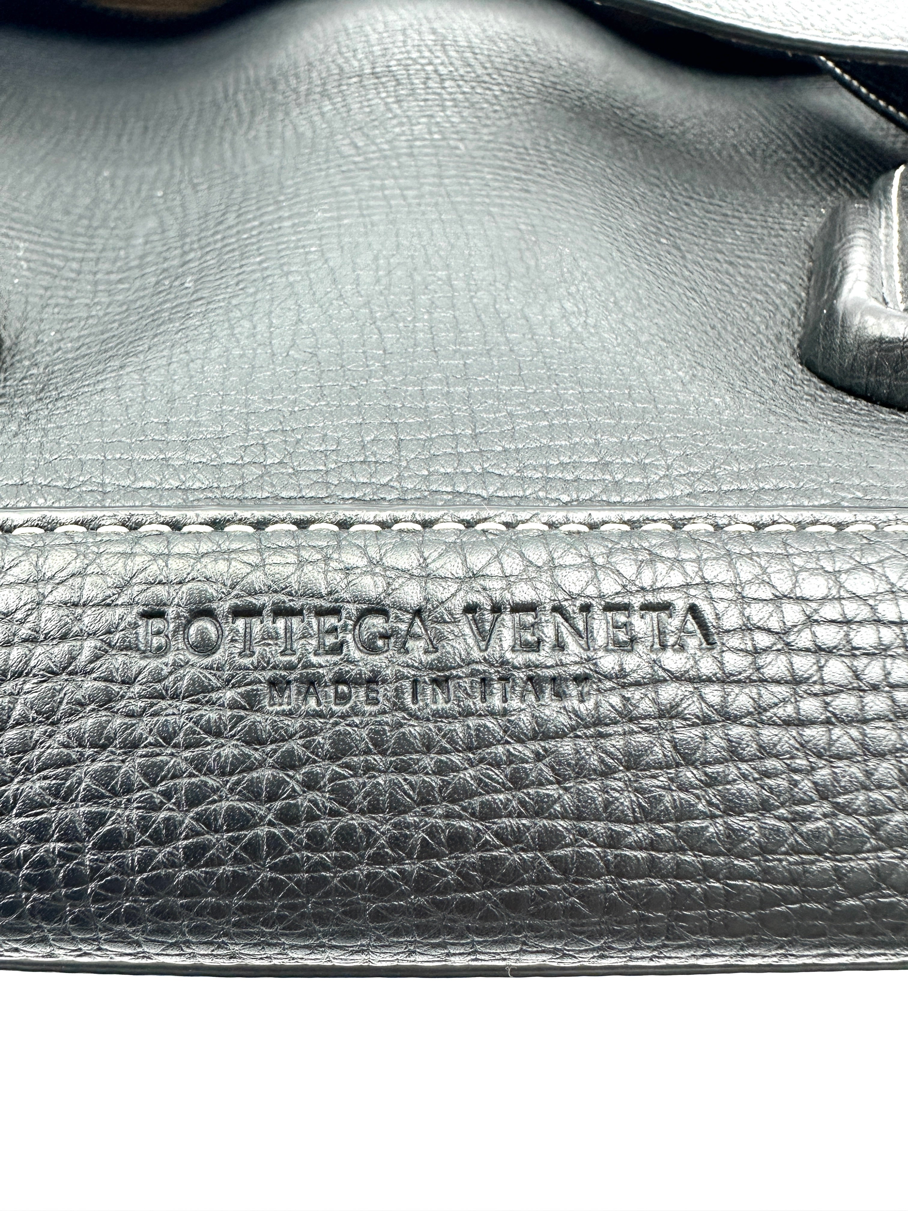 Bottega Veneta Arco Black Leather Tote Handle bag BV124