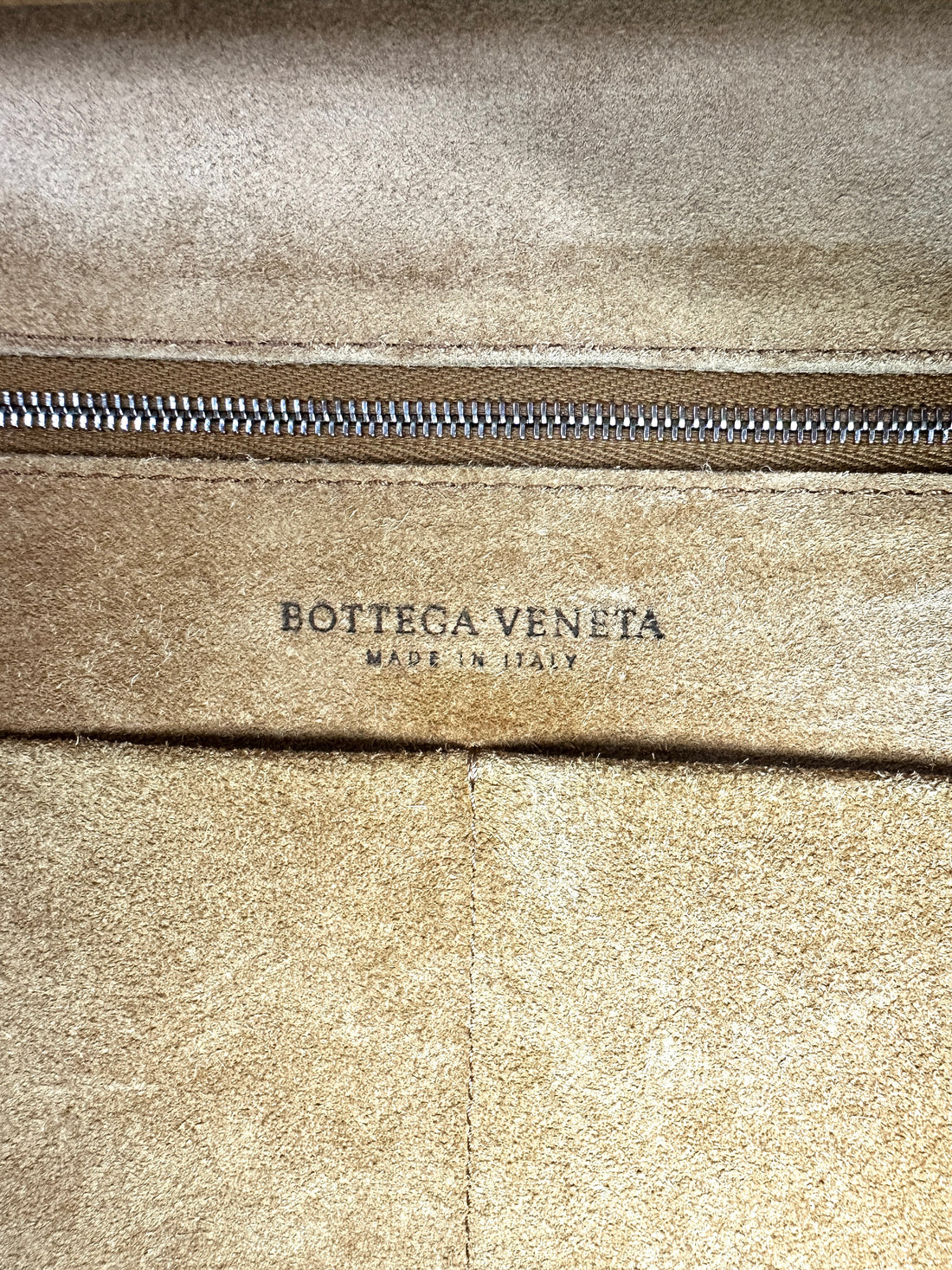Bottega Veneta Arco Black Leather Tote Handle bag BV124