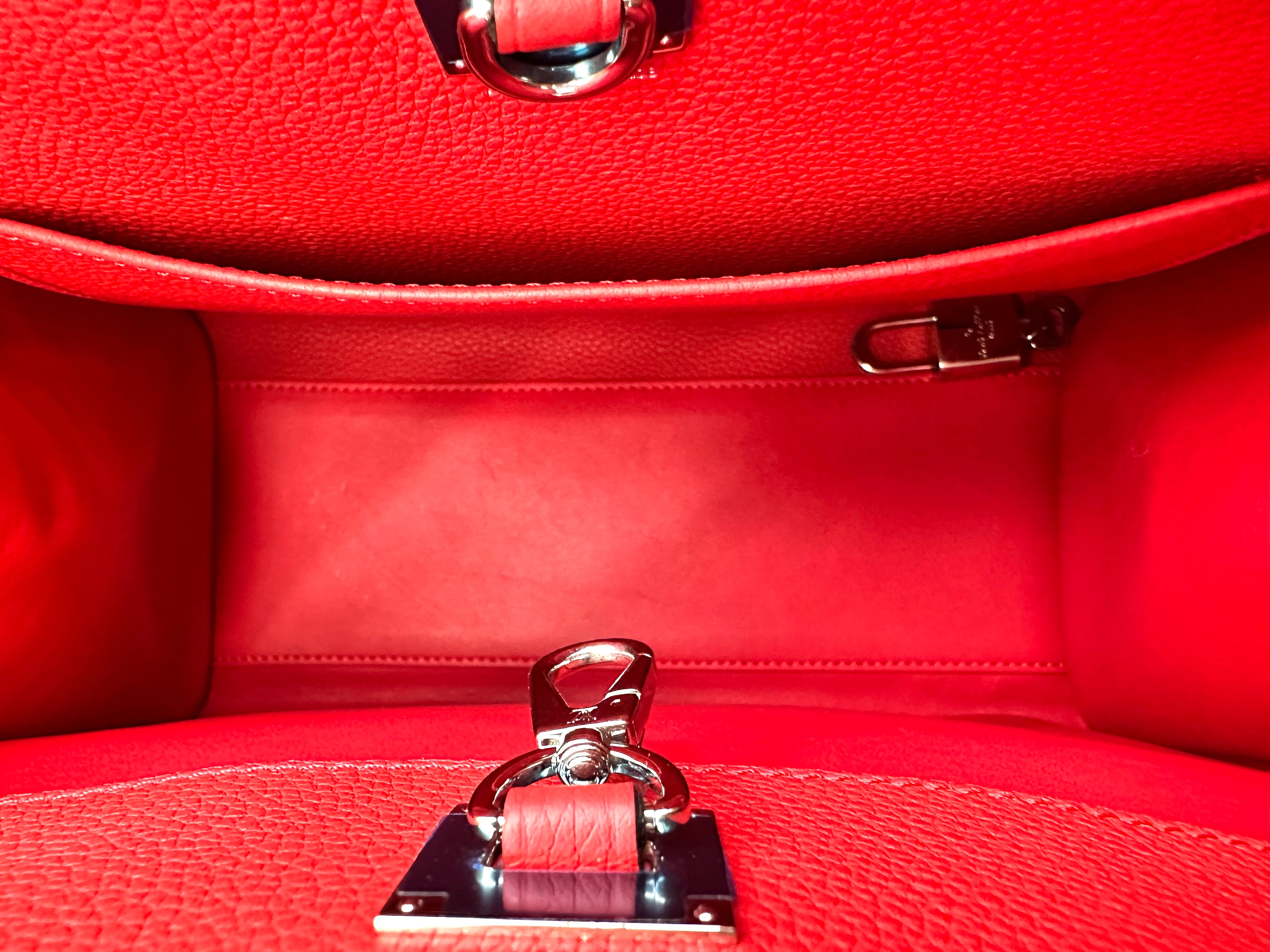 Louis Vuitton City Steamer Red Grained Leather Handle Bag LV2510