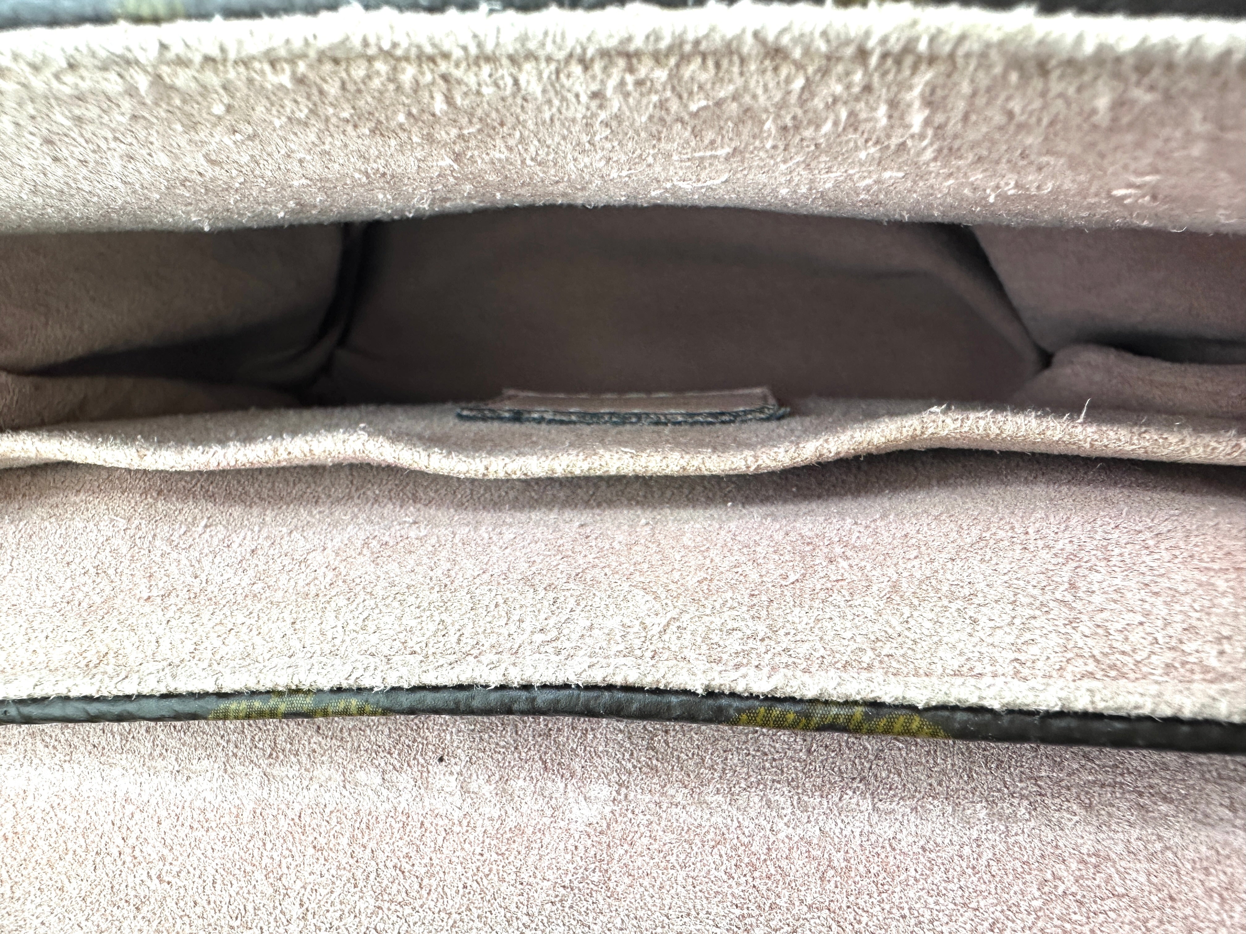 Louis Vuitton Locky Monogram Canvas & Pink Leather Handle Bag LV2518