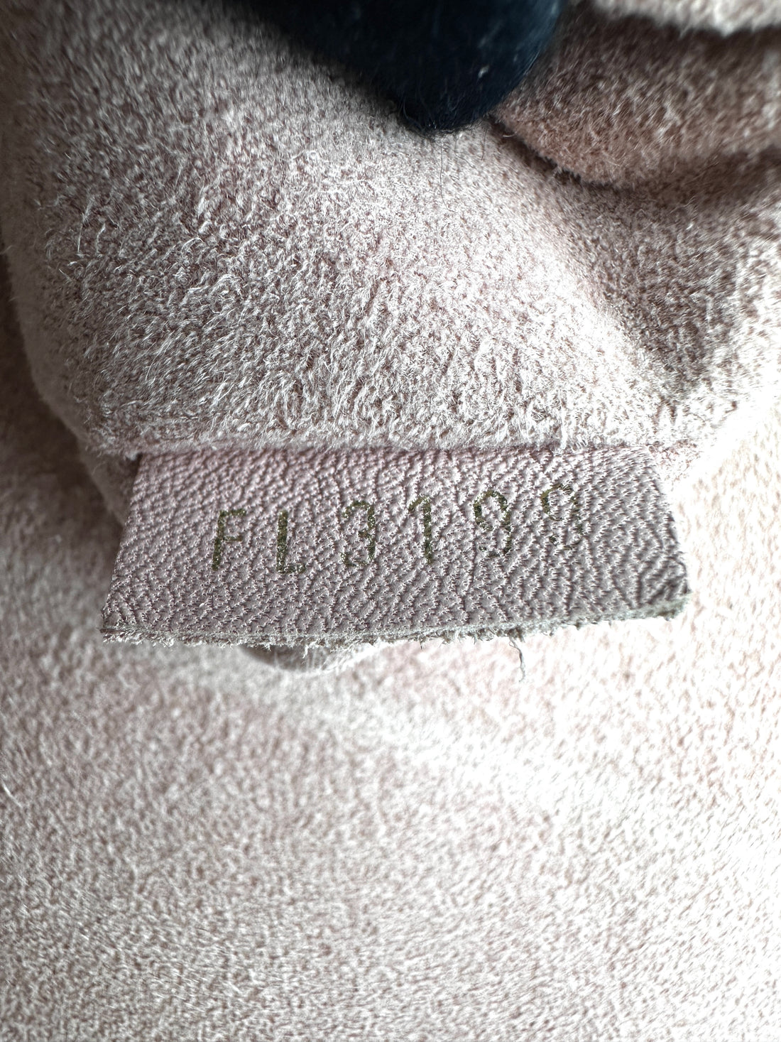 Louis Vuitton Locky Monogram Canvas & Pink Leather Handle Bag LV2518