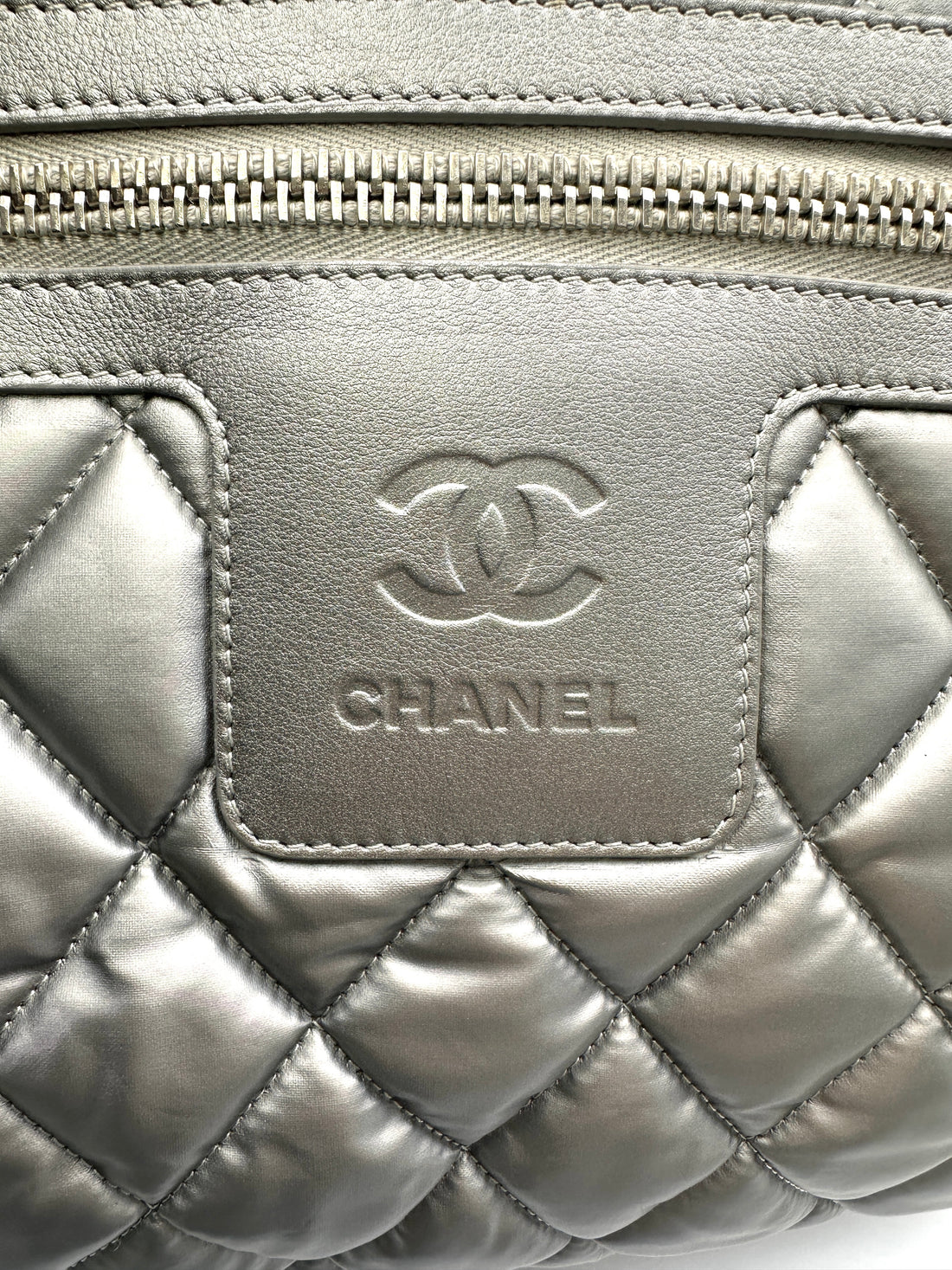Chanel Coco Cocoon Silver Quilted Puffy Leather Handle Bag(15***55) CC1838