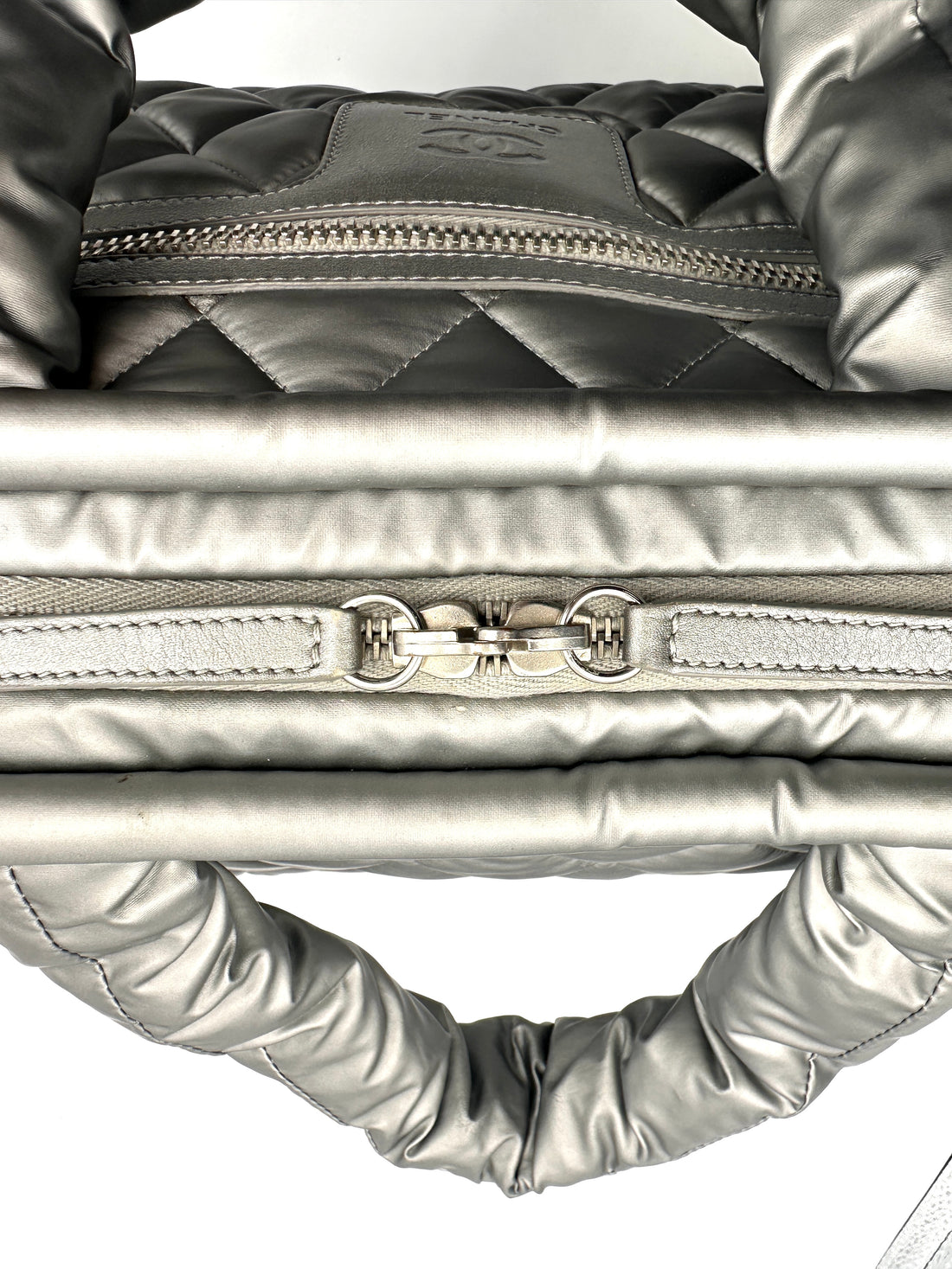 Chanel Coco Cocoon Silver Quilted Puffy Leather Handle Bag(15***55) CC1838