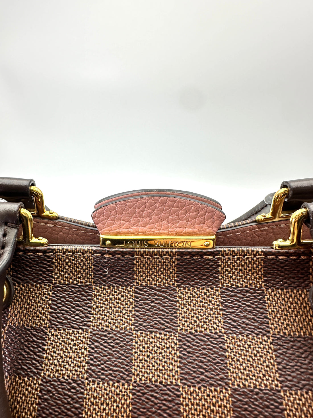 Louis Vuitton Brittany Damier Ebene Canvas Small Size Handle Bag LV2533
