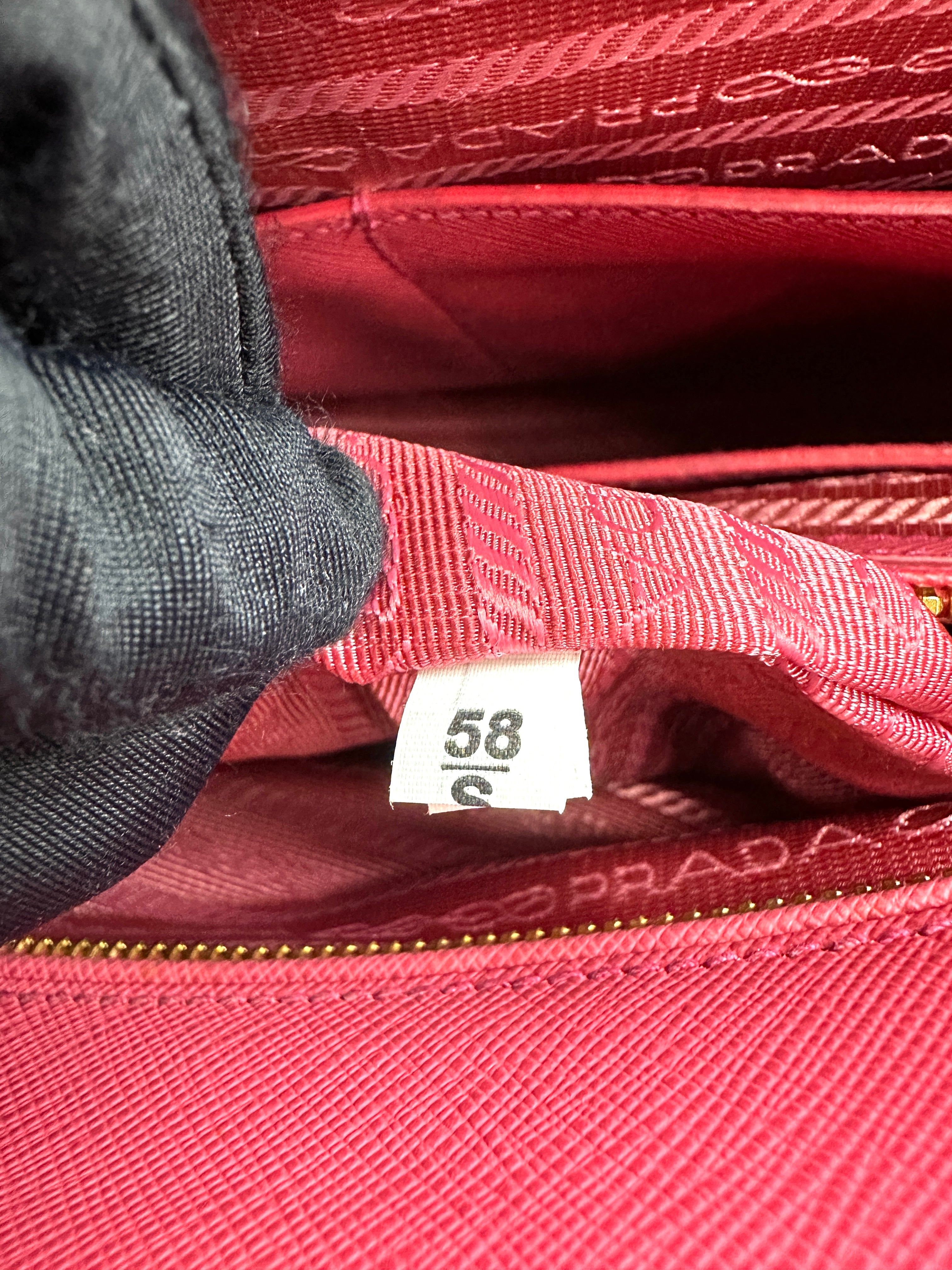 Prada Galleria Rose Pink Saffiano Leather Handle Bag PR288