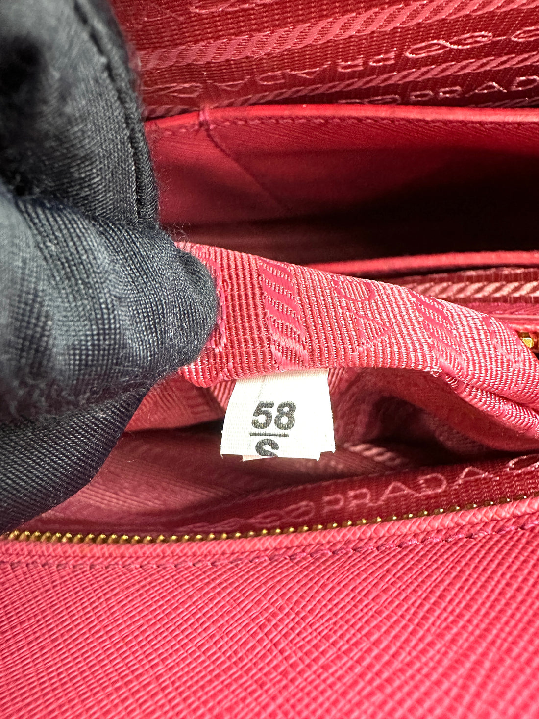 Prada Galleria Rose Pink Saffiano Leather Handle Bag PR288