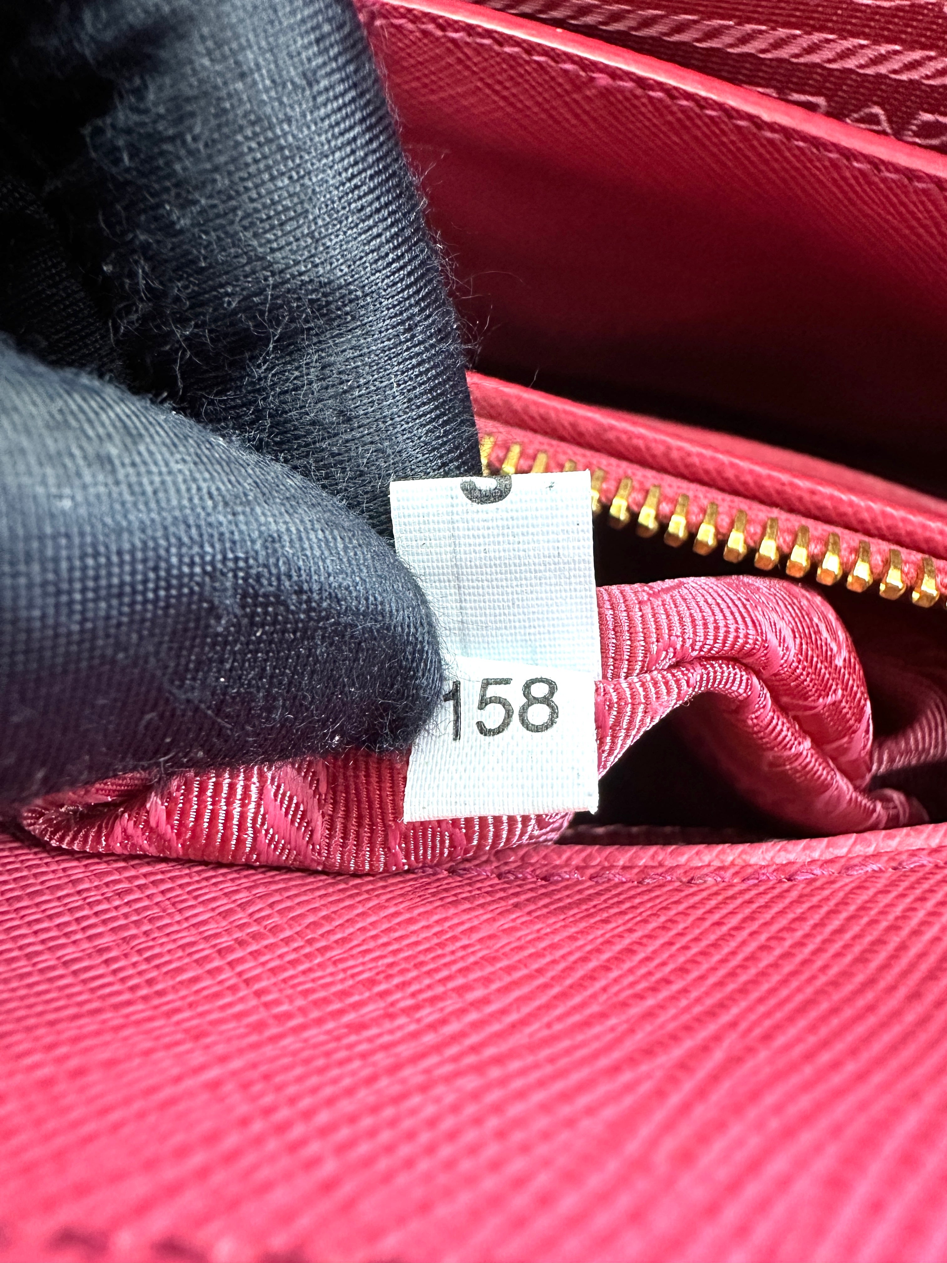 Prada Galleria Rose Pink Saffiano Leather Handle Bag PR288