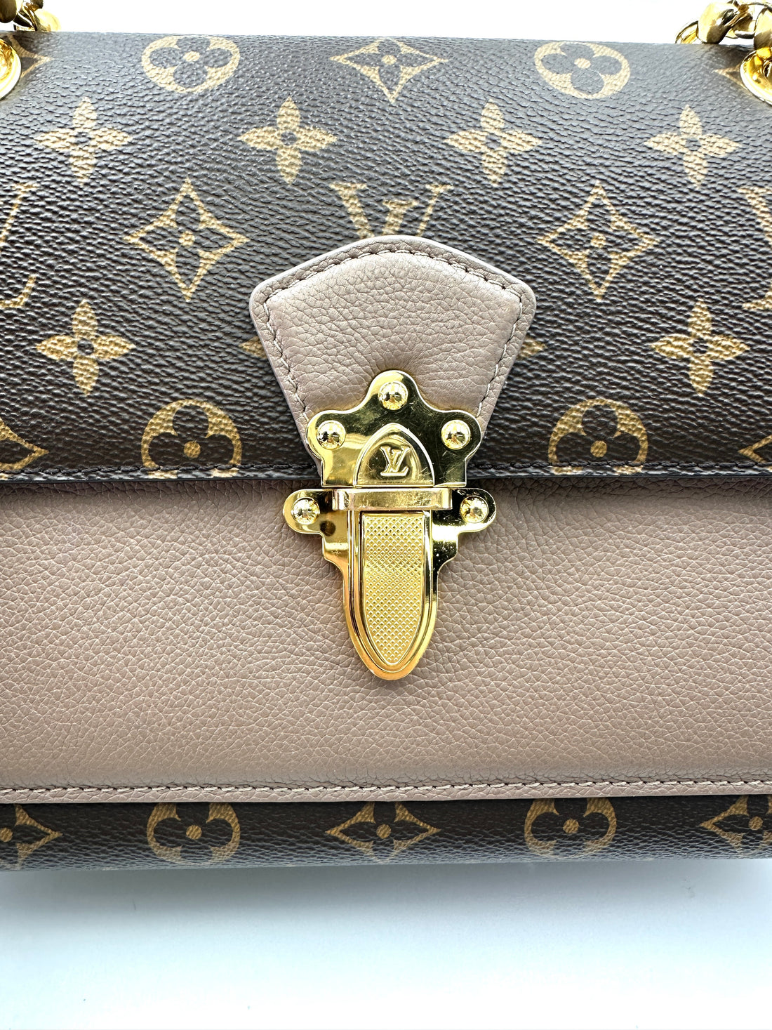 Louis Vuitton Victoire Monogram Canvas & Leather Chain Shoulder Bag LV2514