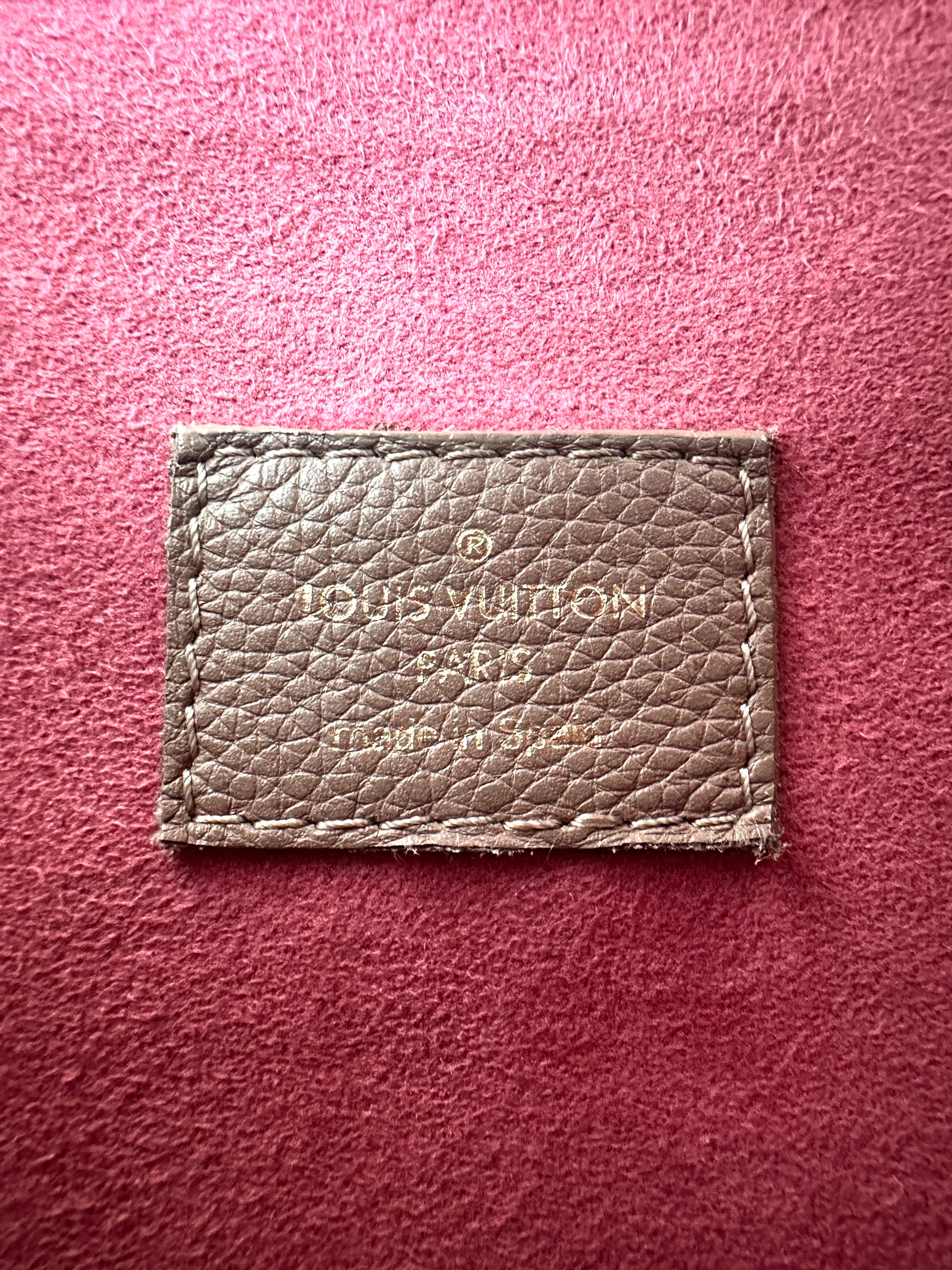Louis Vuitton Victoire Monogram Canvas & Leather Chain Shoulder Bag LV2514